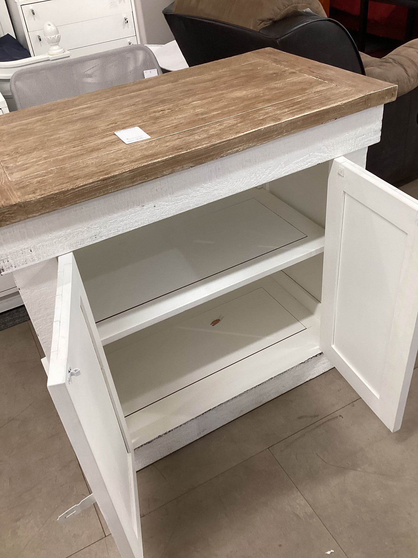 Country Club Cabinet