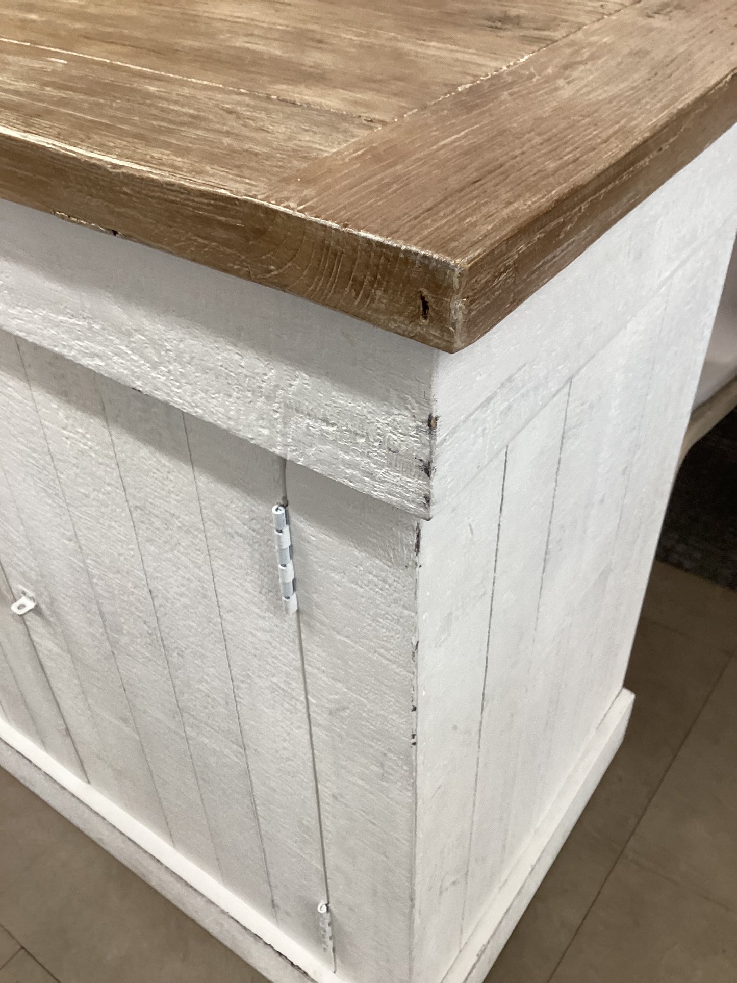 Country Club Cabinet