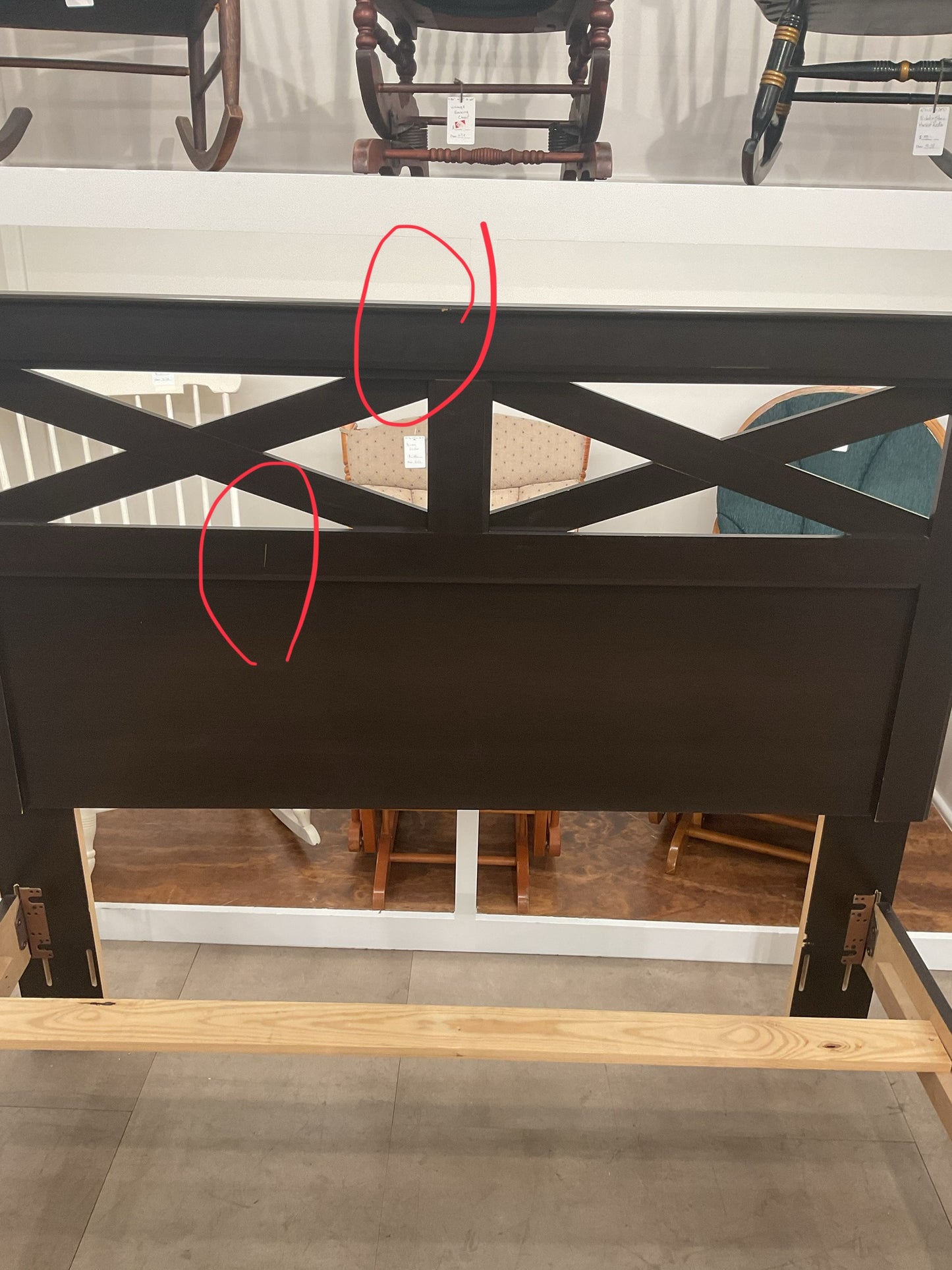 2x Queen Frame (B225)