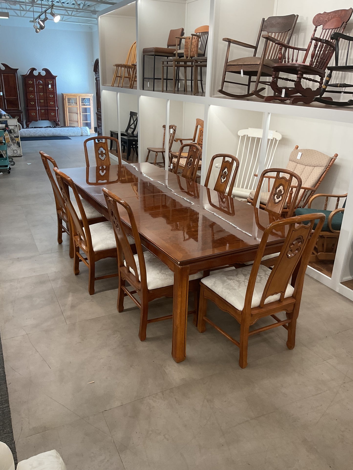 Behemoth Mystique Dining Set (8 chairs/2 leafs)