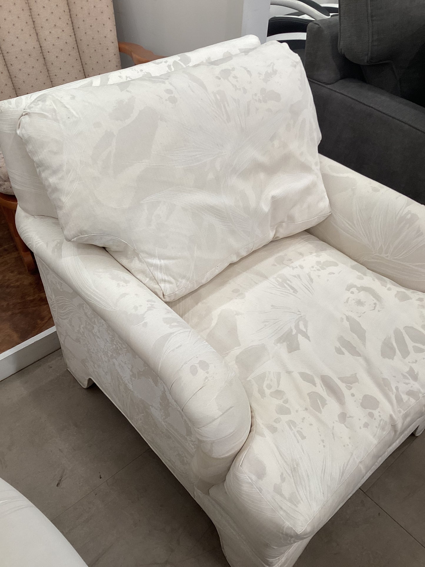 Tomlinson Chair