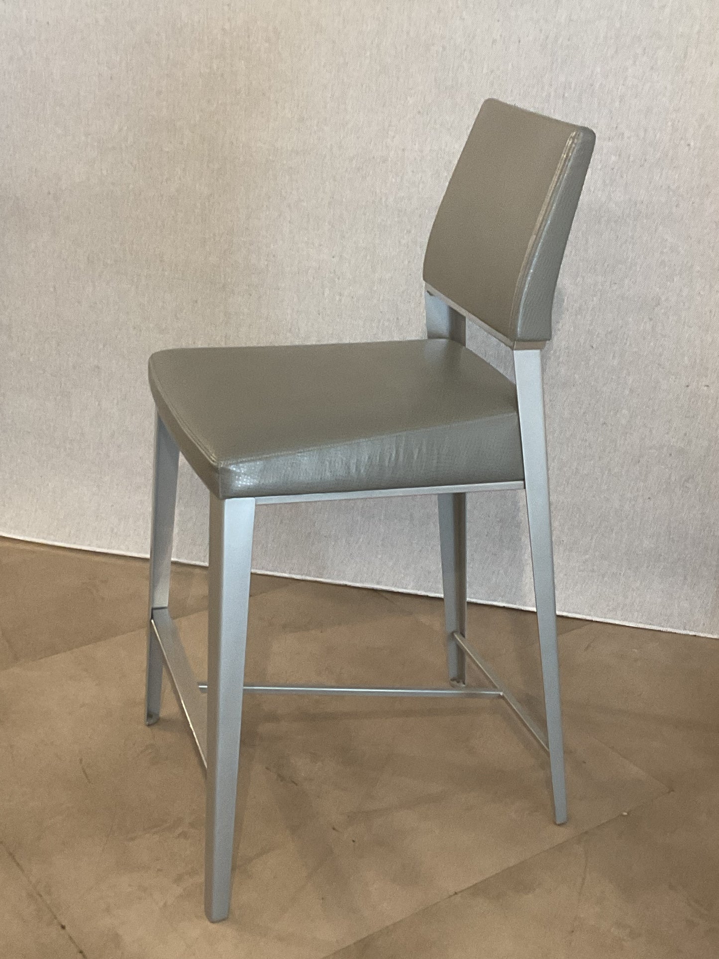 Elite Modern Counter Stool
