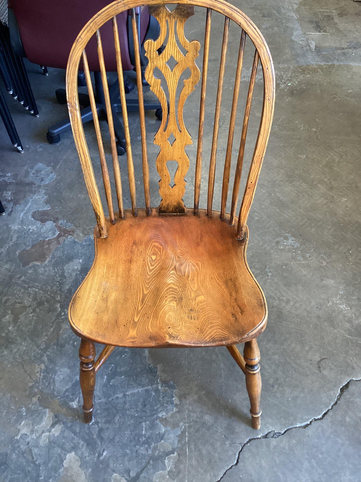 MIE Chair