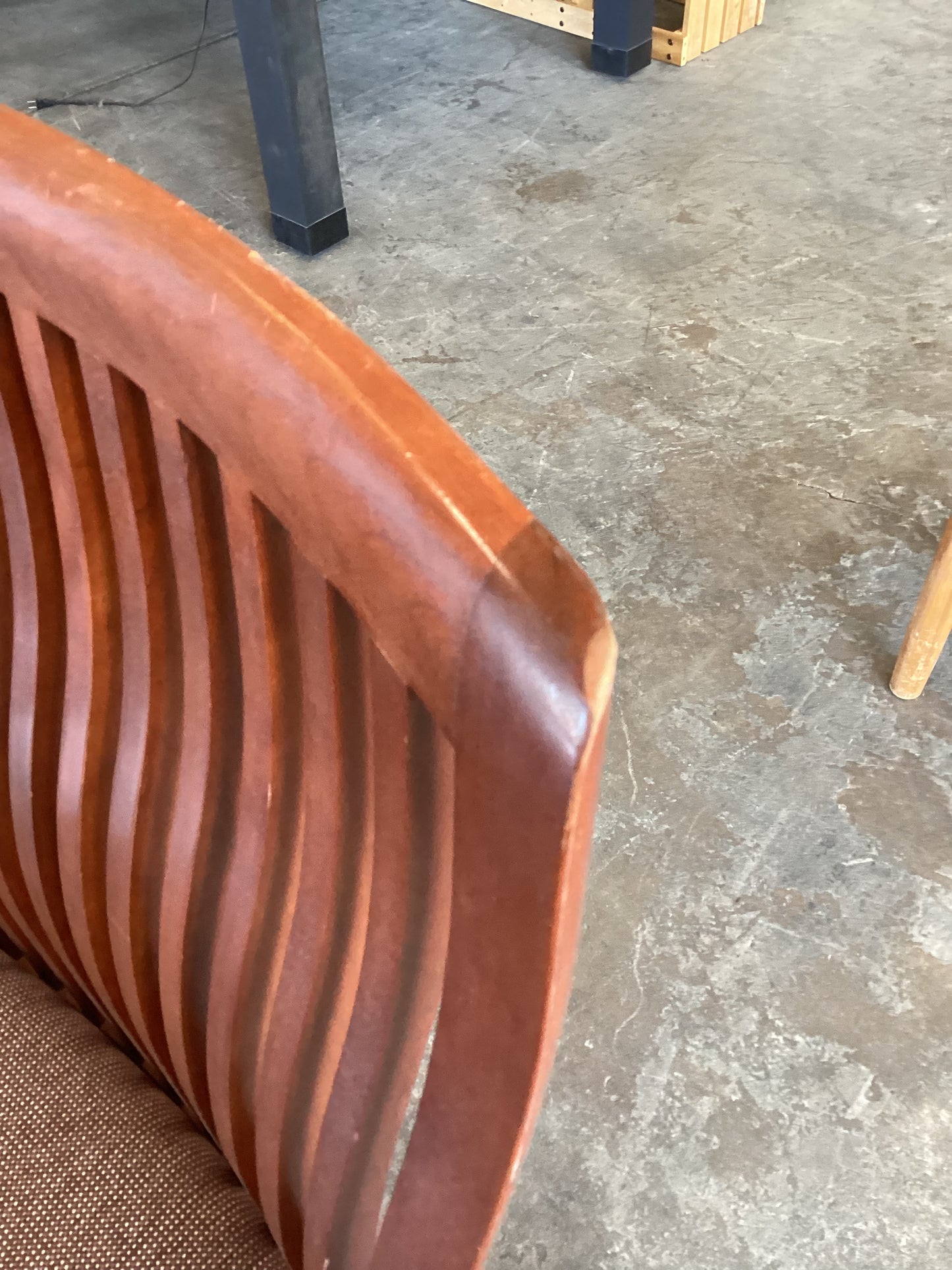 Wide Seat Chair