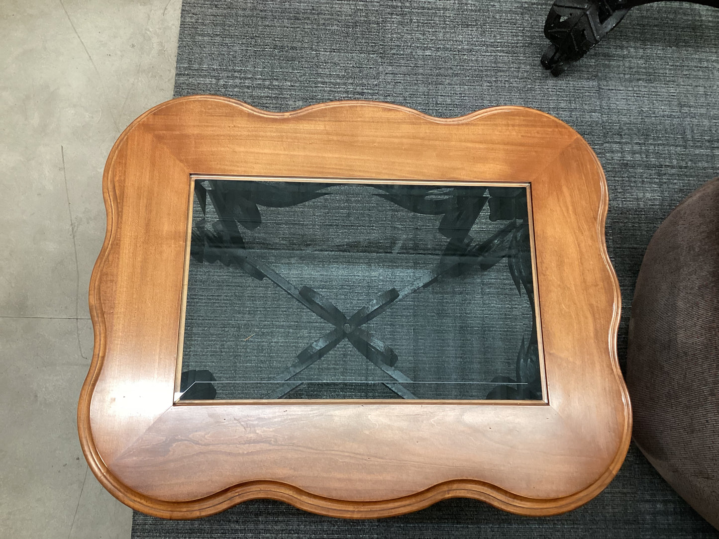 Hard Elegance Side Table