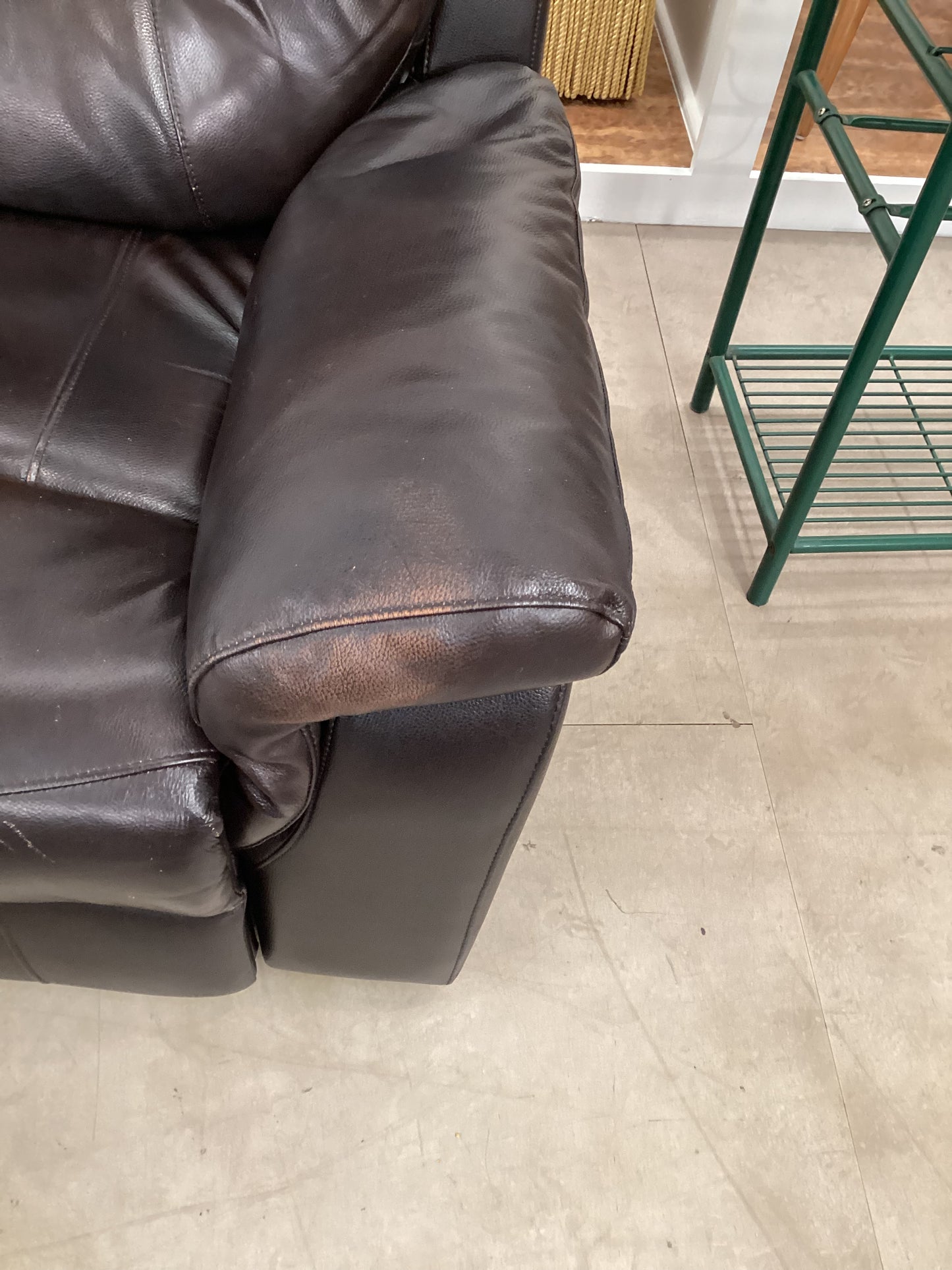 Double Leather Recliner.