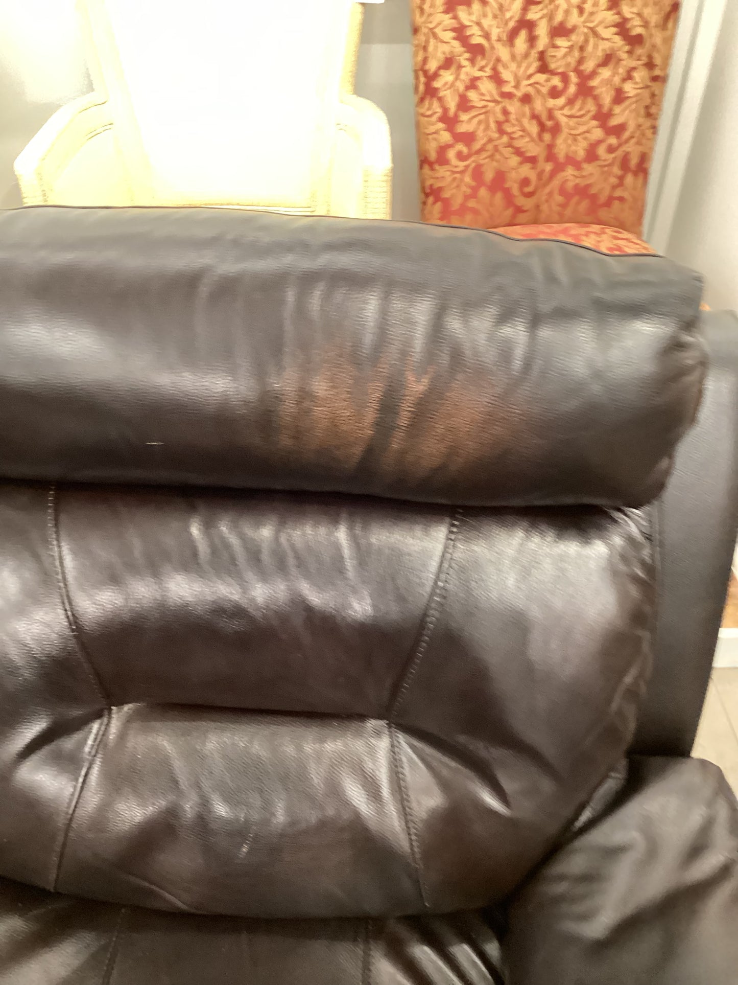 Double Leather Recliner.