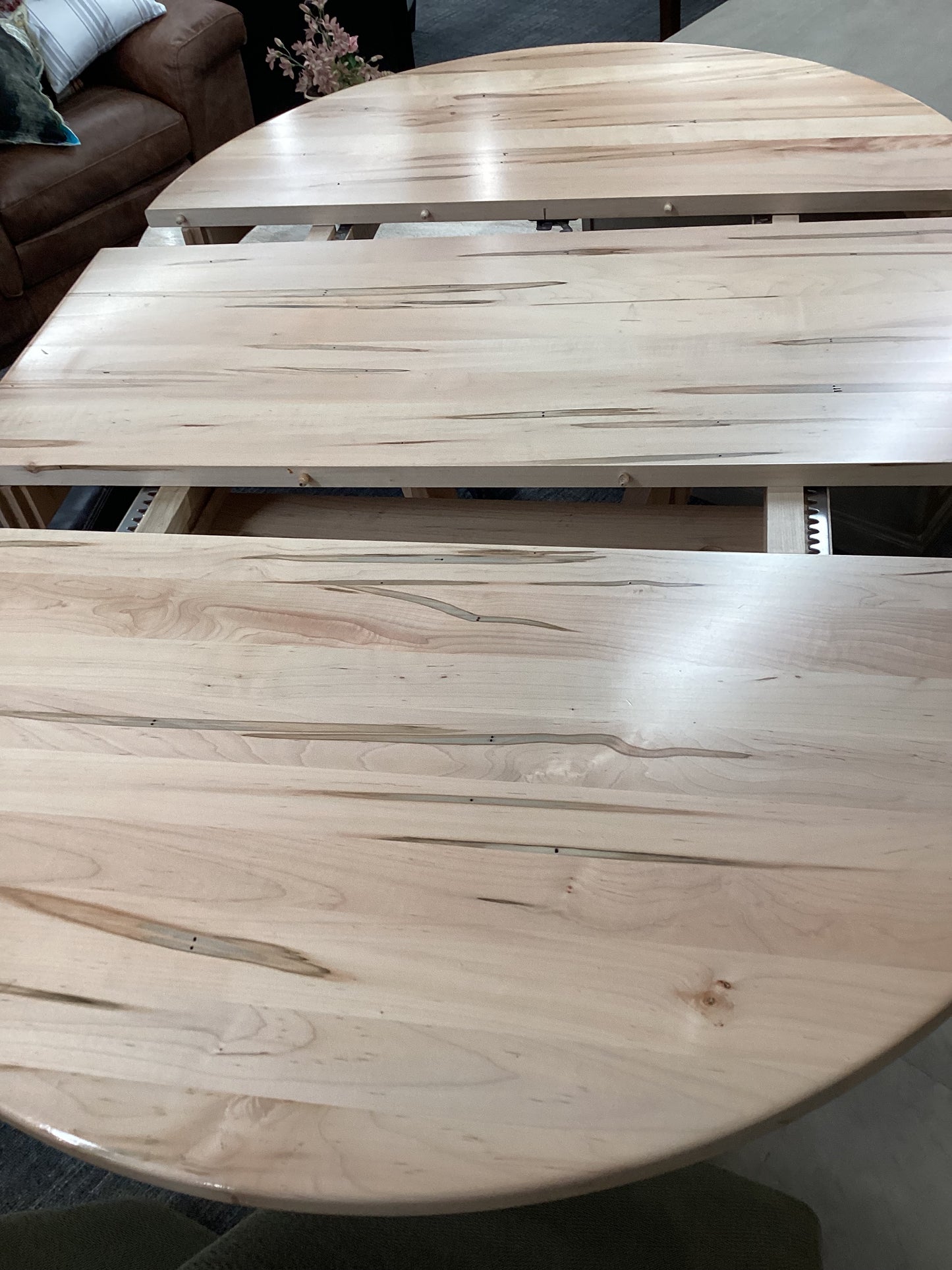Blonde Table