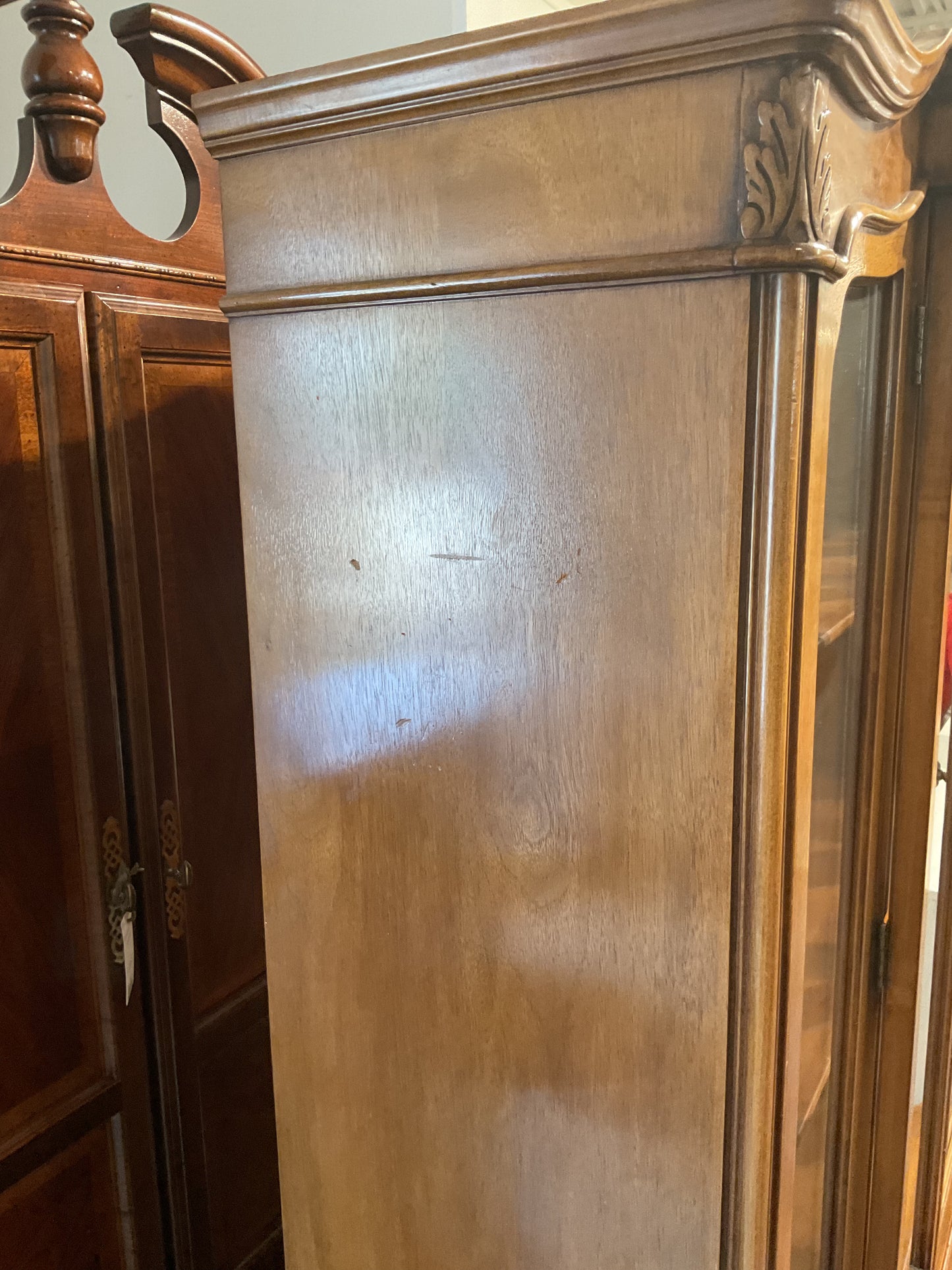 1 Piece Flower Cabinet