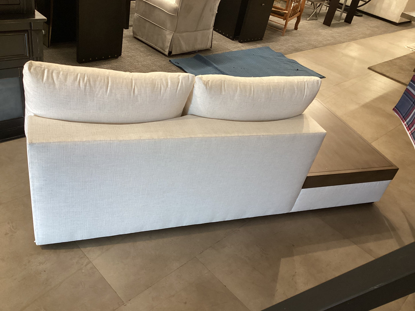 Lucy Left Wood Lounge by Vanguard Furniture