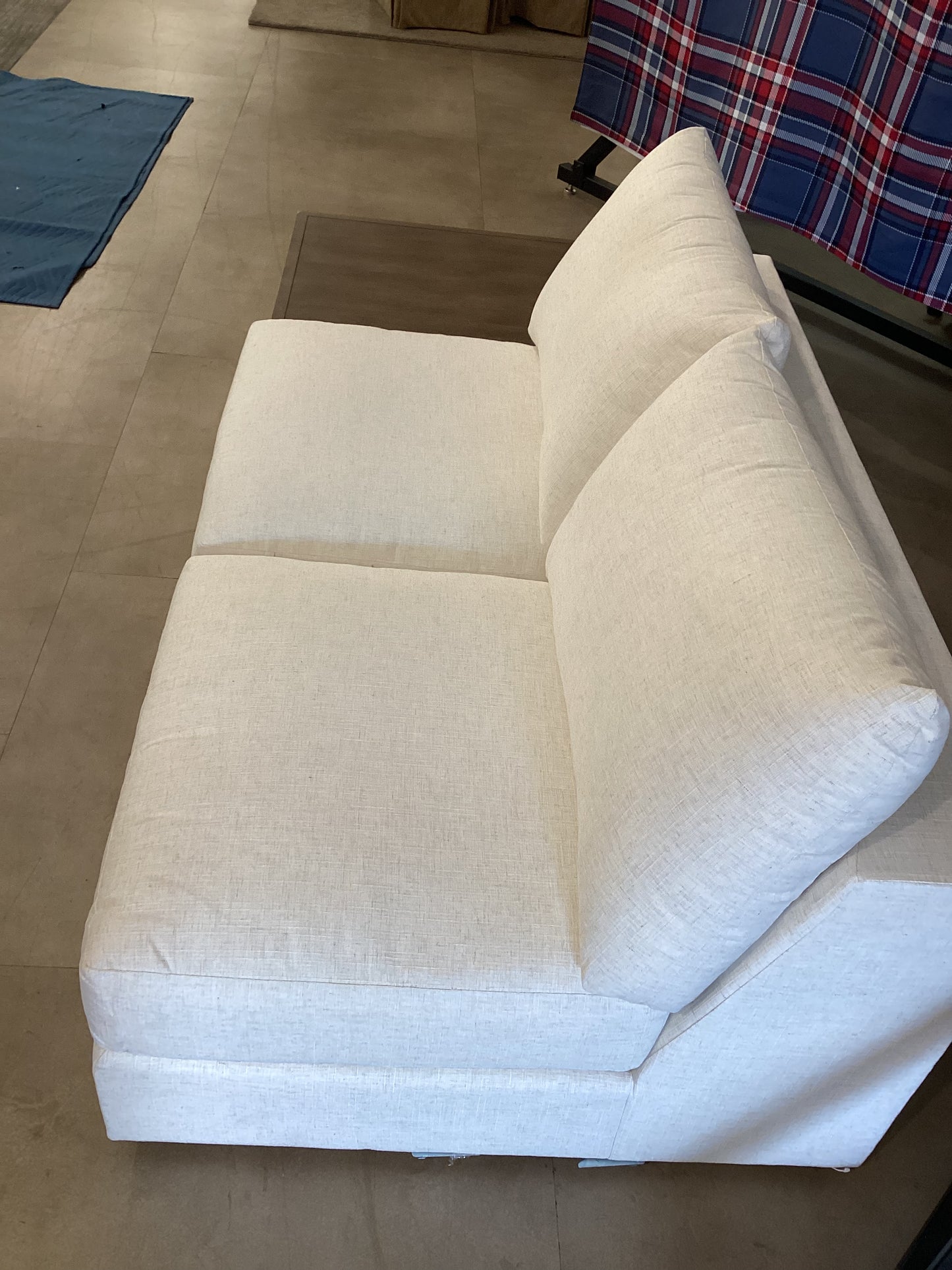 Lucy Left Wood Lounge by Vanguard Furniture