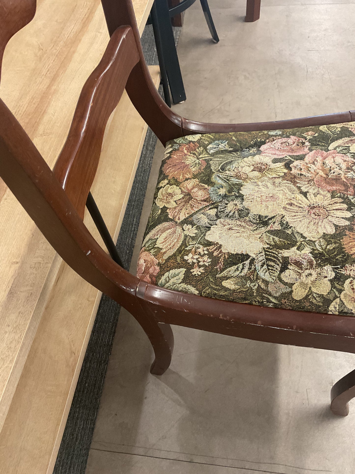 Rose Back Accent Chair