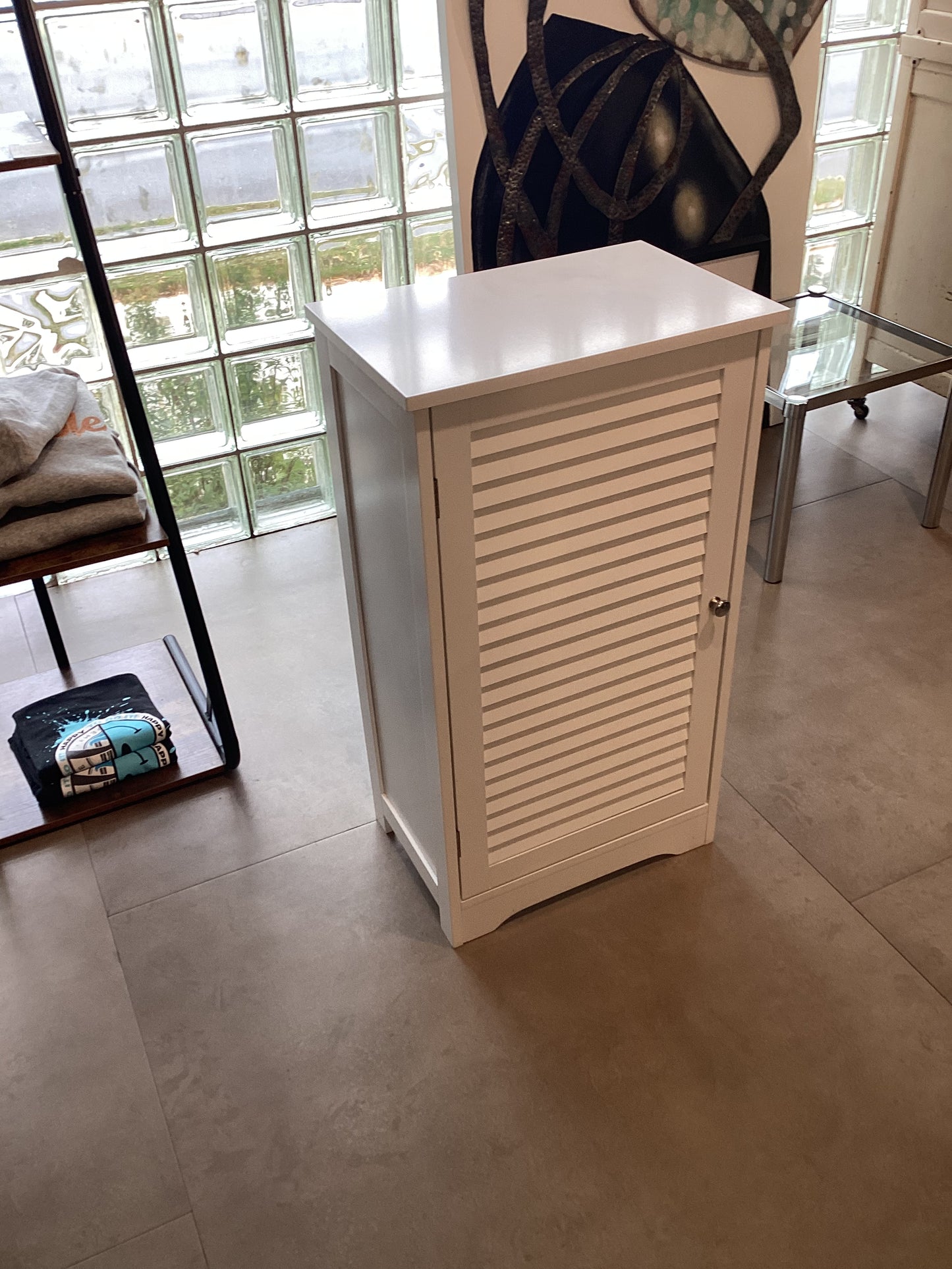 White Cabinet