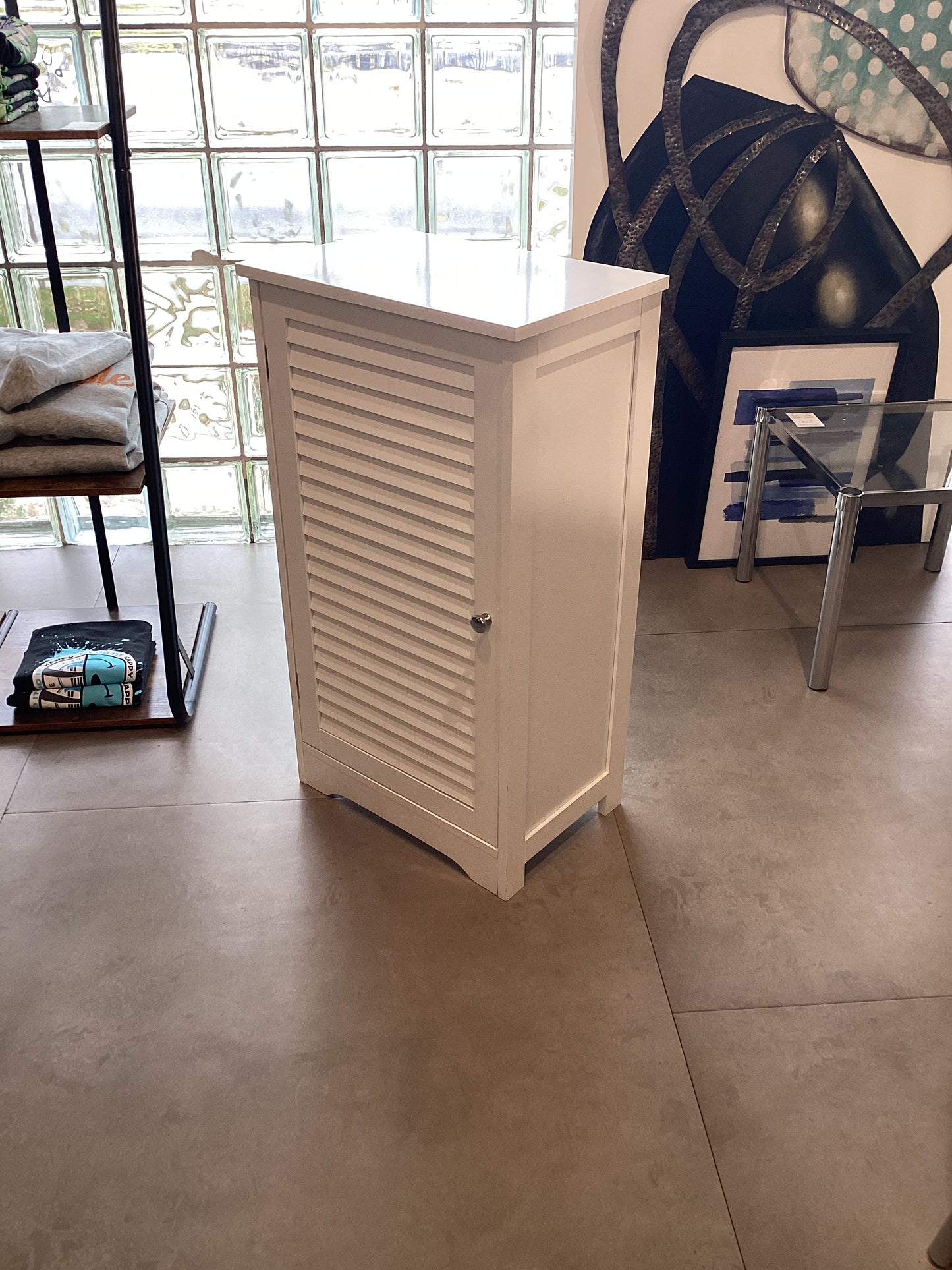 White Cabinet