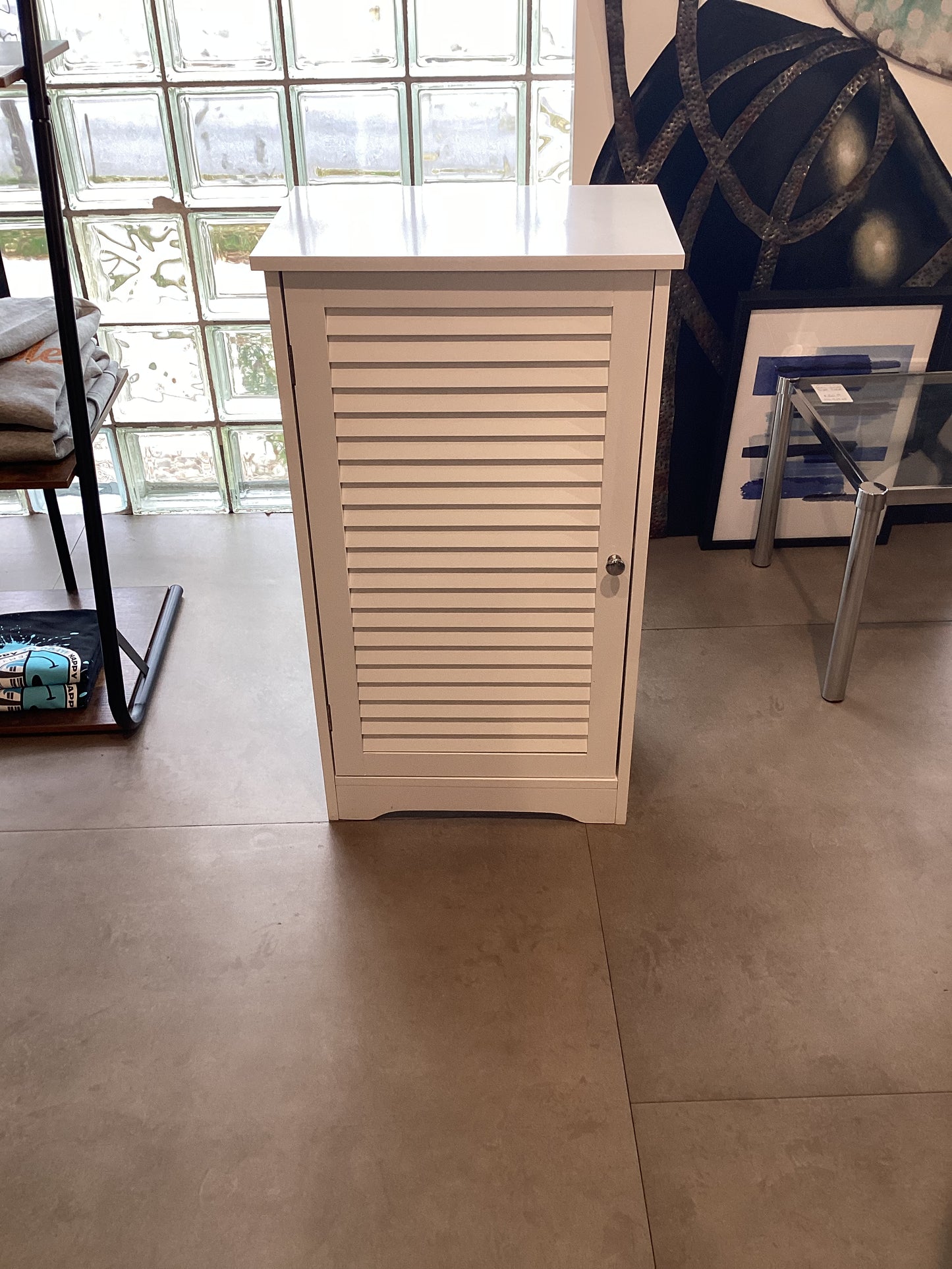 White Cabinet