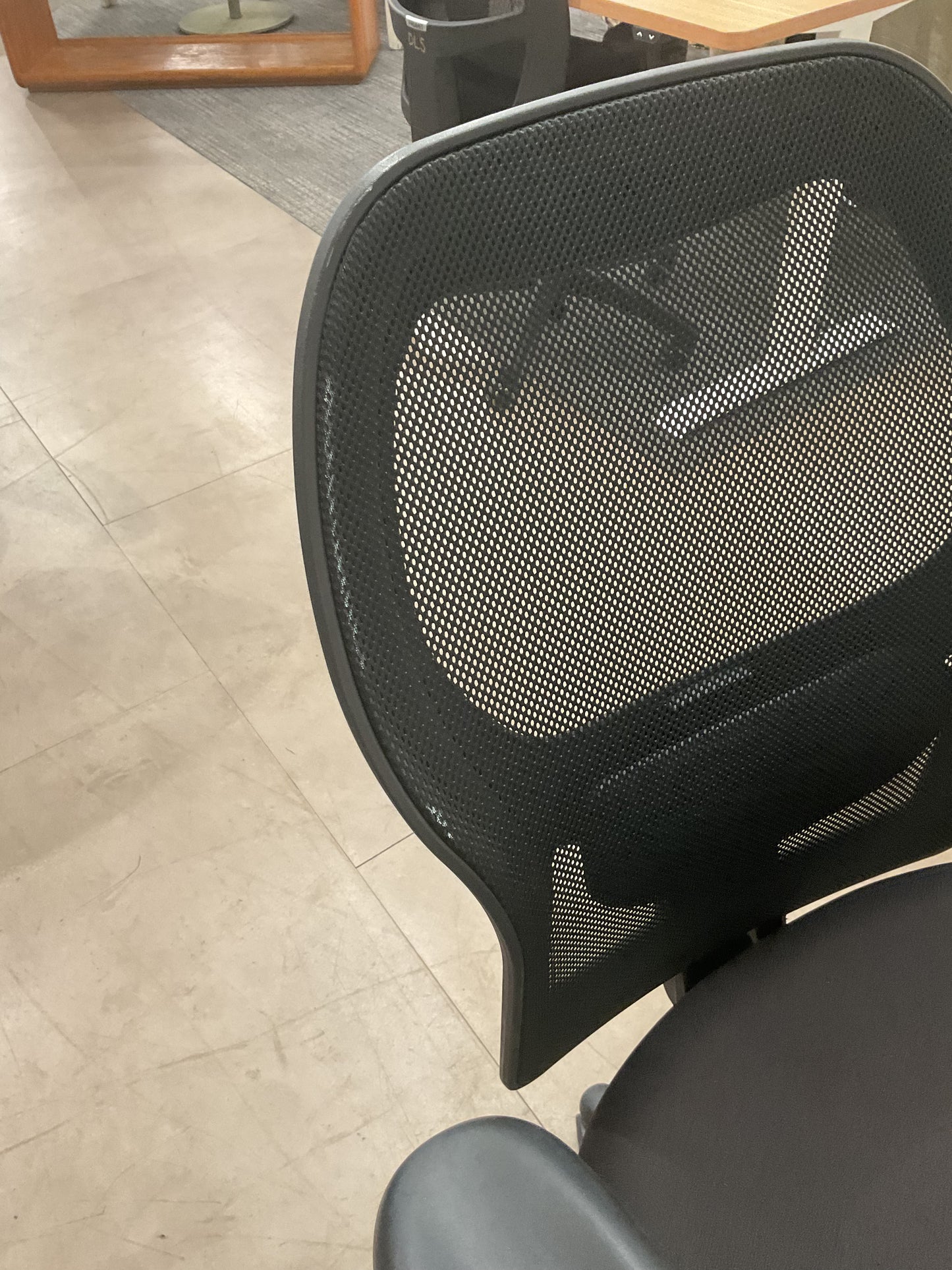 Fiora Furniture Office Chair