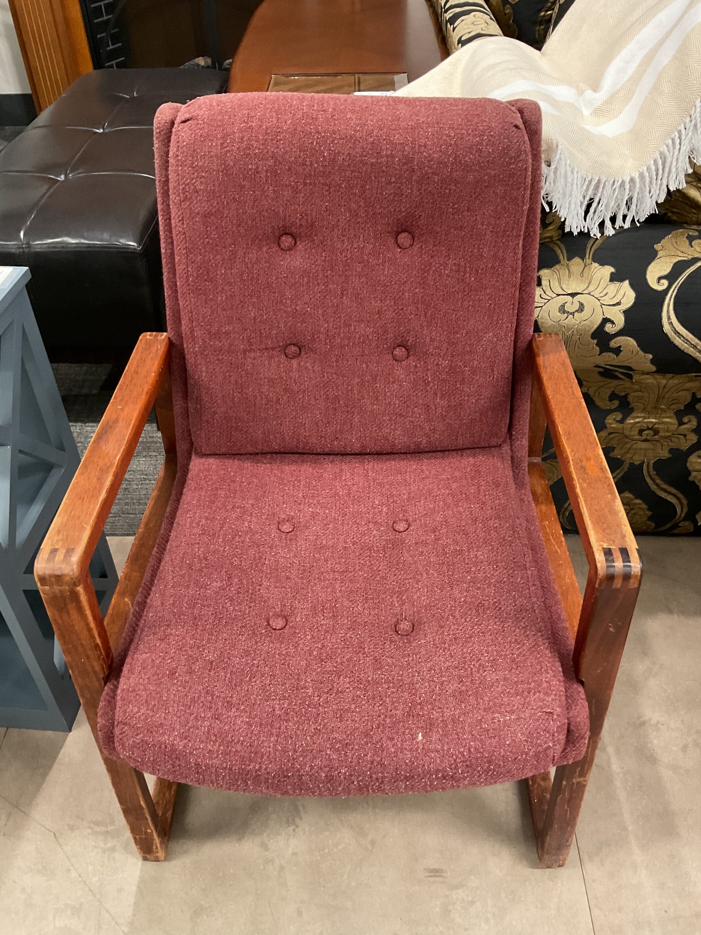 Retro Cabin Chair