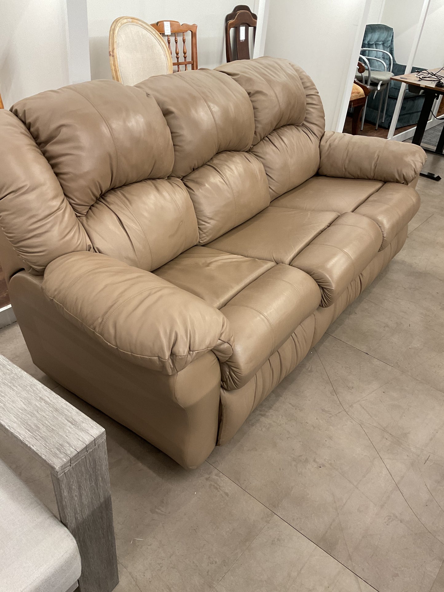 Cream Queen Sleeper Sofa