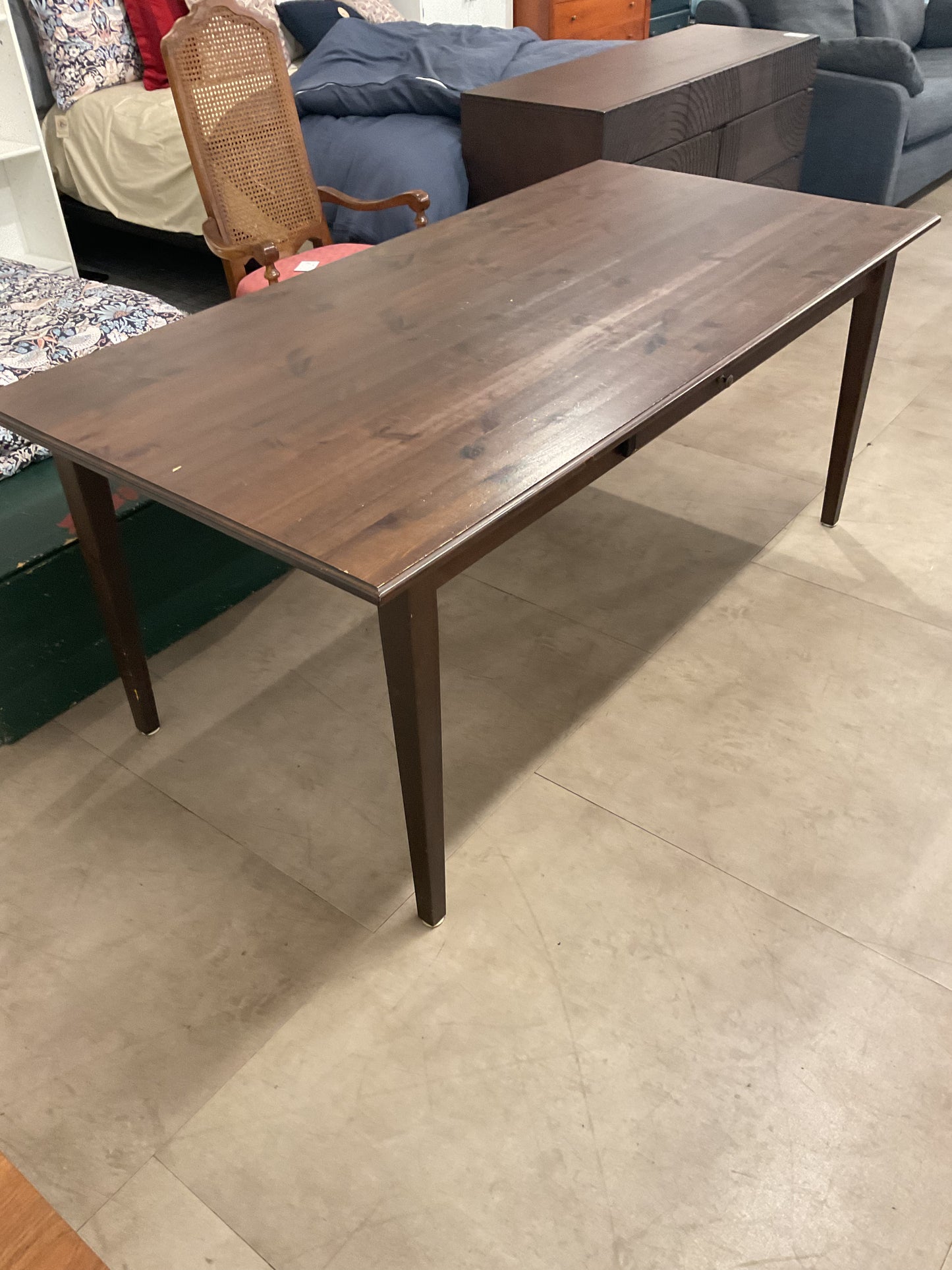 Table W/ Drawer