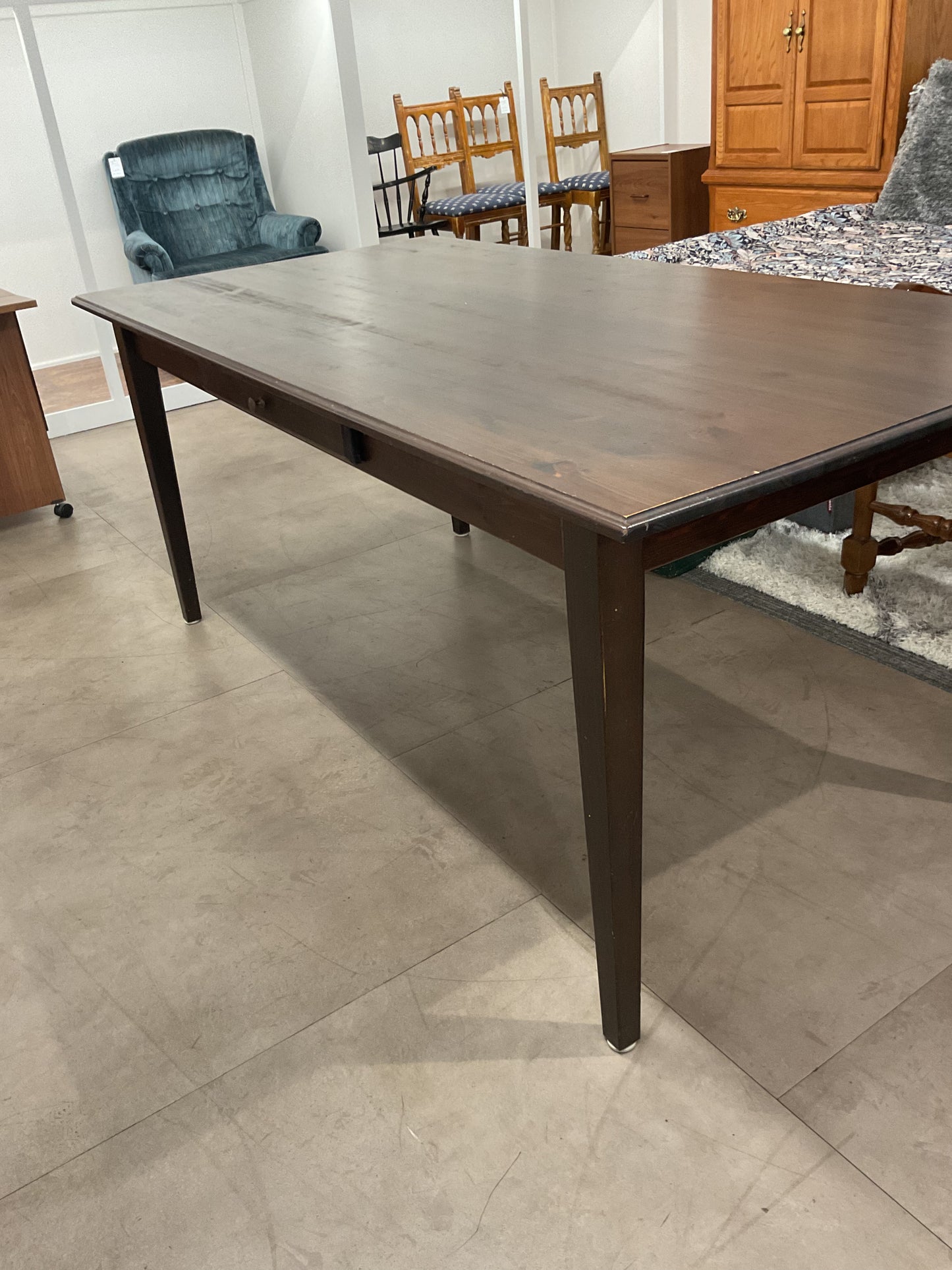 Table W/ Drawer