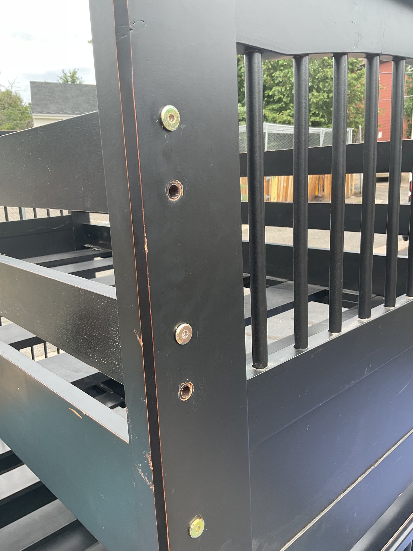 Full/Twin Bunk Bed (B255)