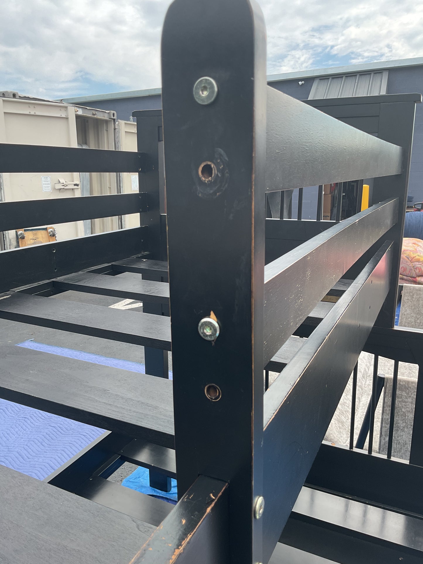 Full/Twin Bunk Bed (B255)
