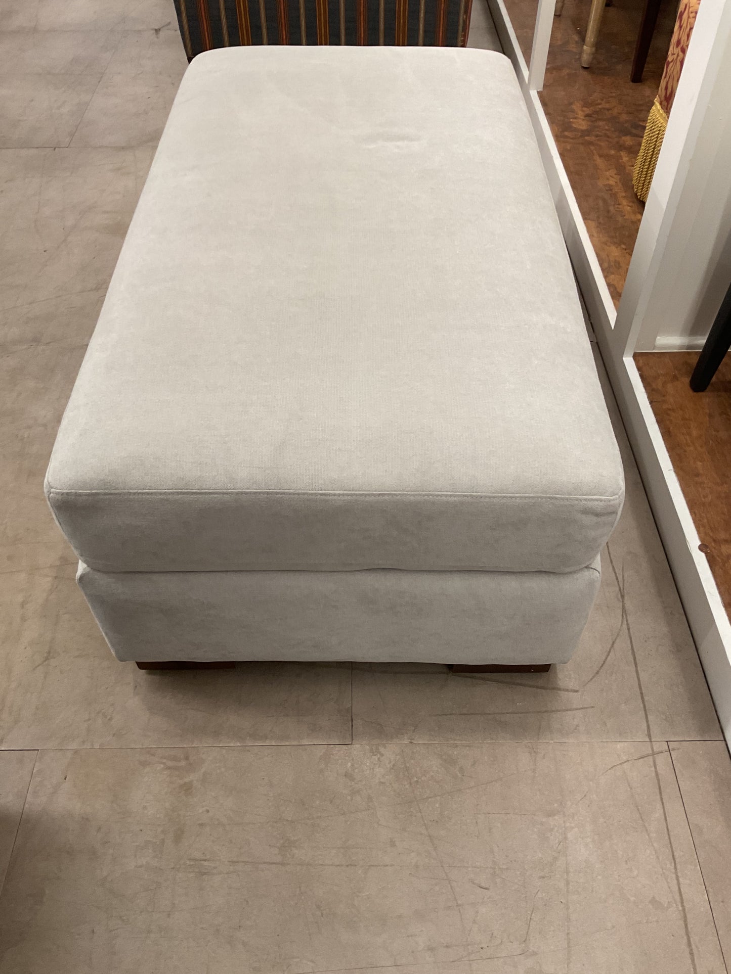 Stanton Ottoman