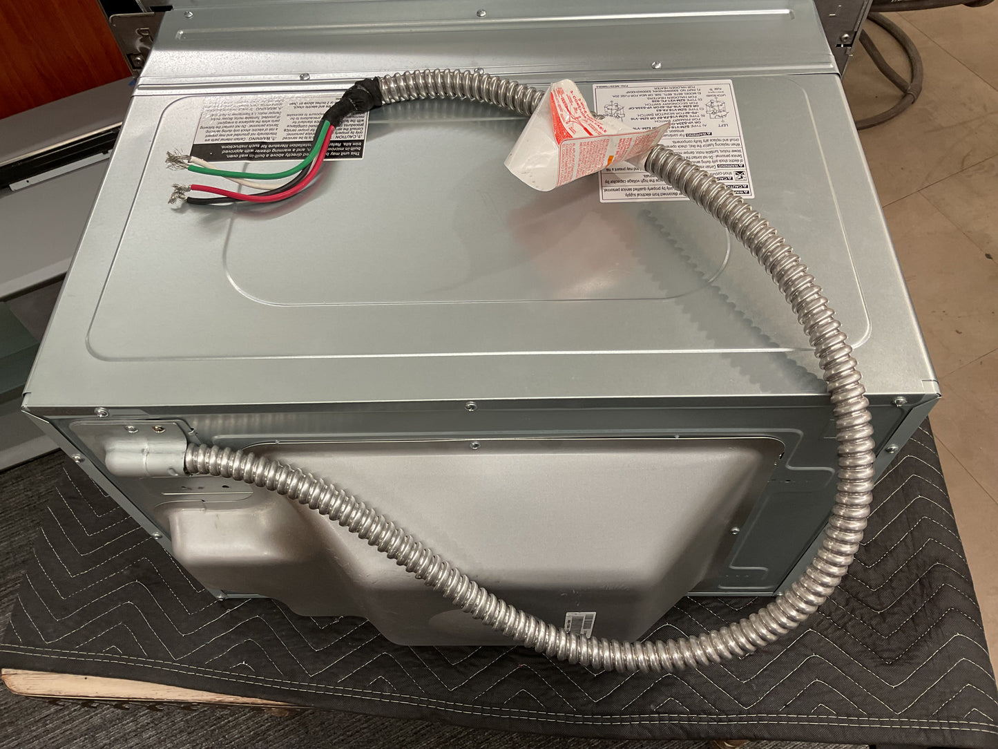 Advantium Built-In Wall Oven 240V