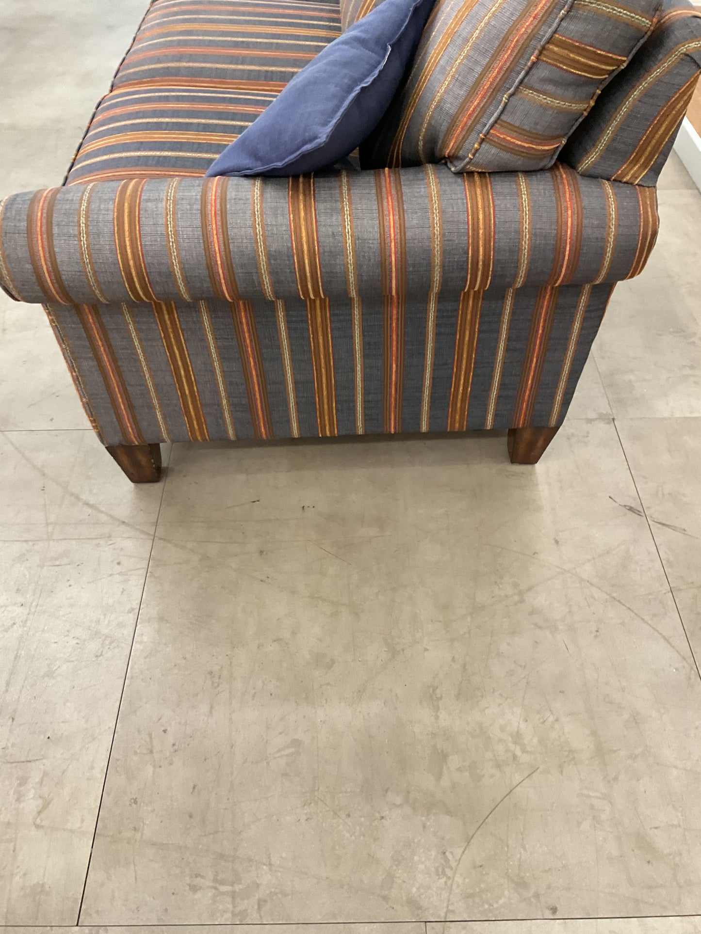 Plaid Flex Steel Sofa