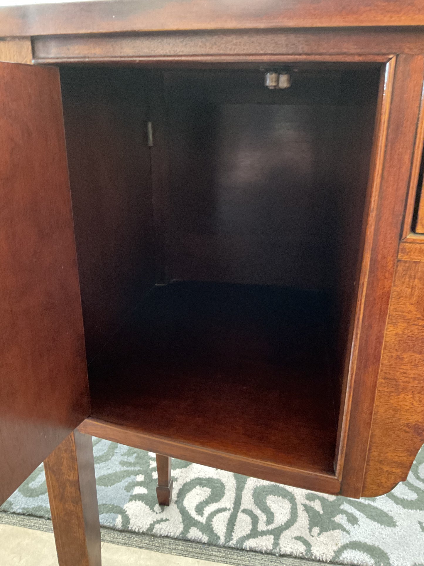 Thomasville Mahogany Collection Console Table