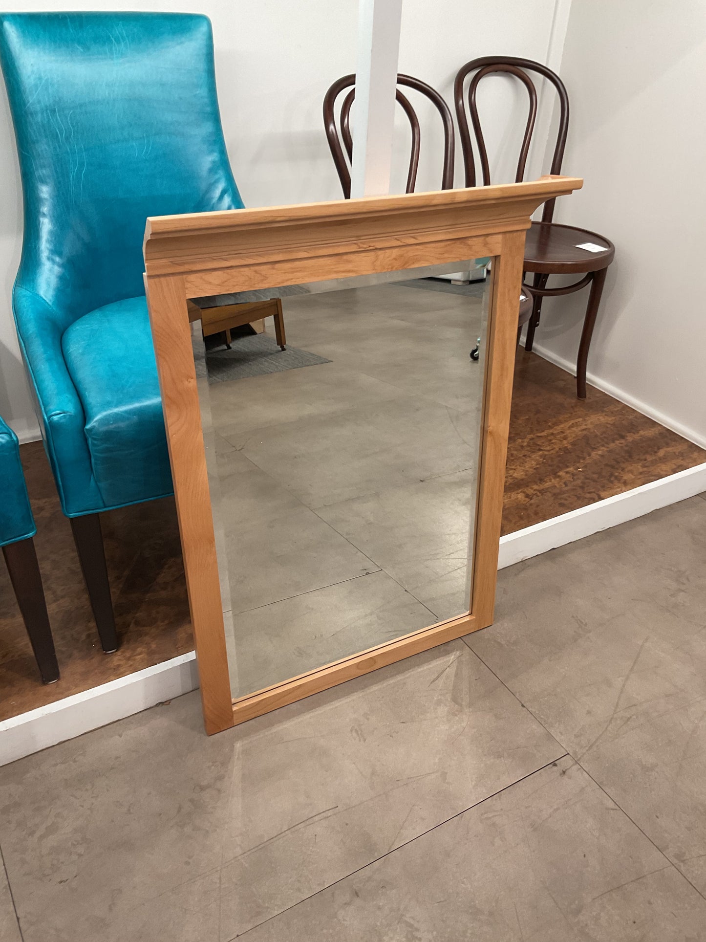 Light Wood Wall Hanging Mirror