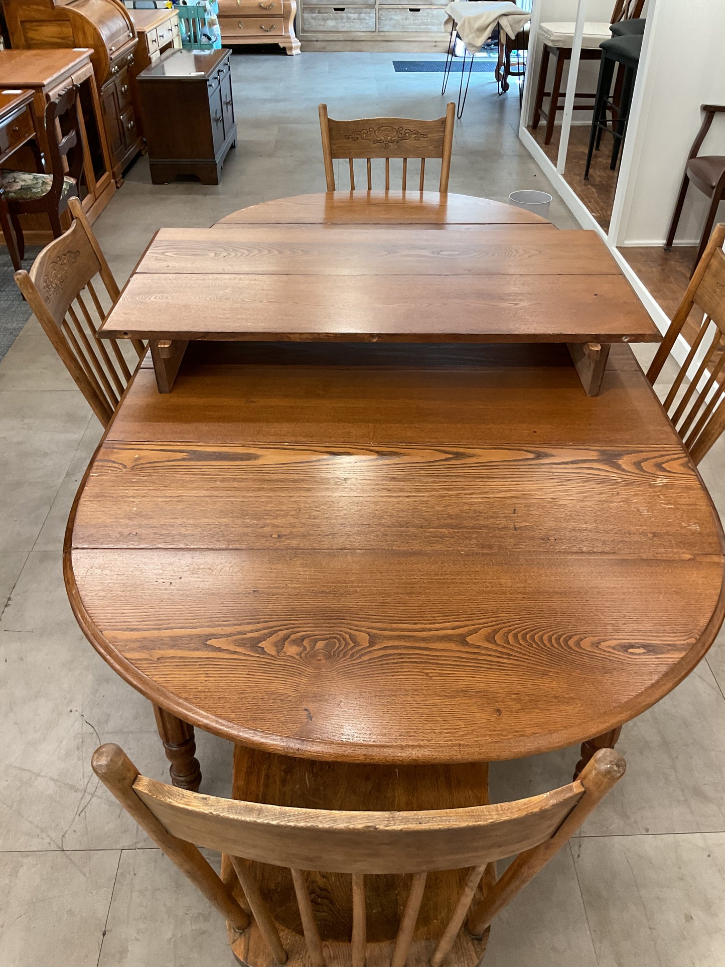 Houdini Dining Set