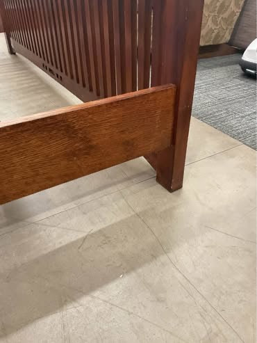 King Lattice Bed Frame(B211)