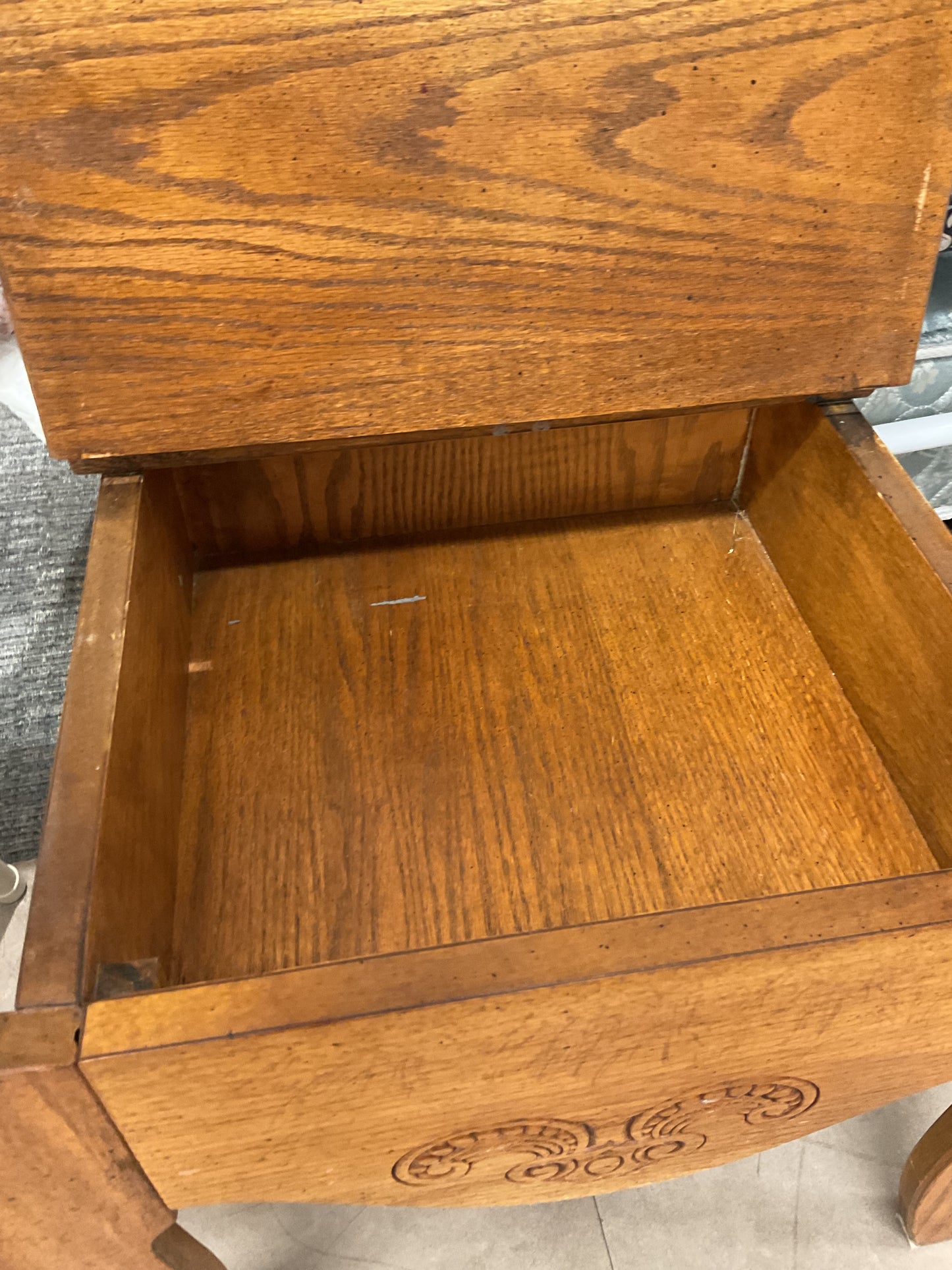 Antique Entryway Chair