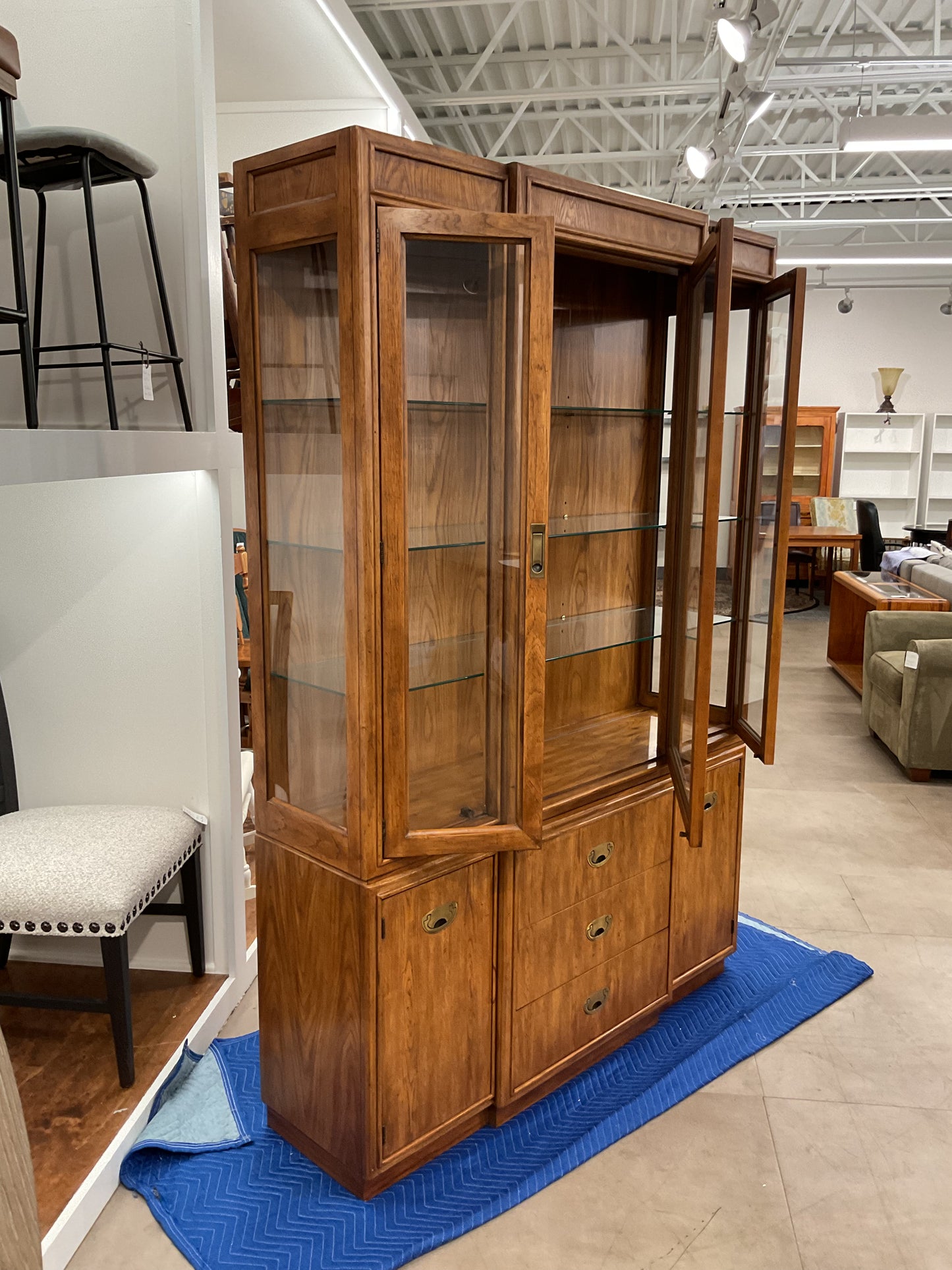 Drexel Heritage Cabinet