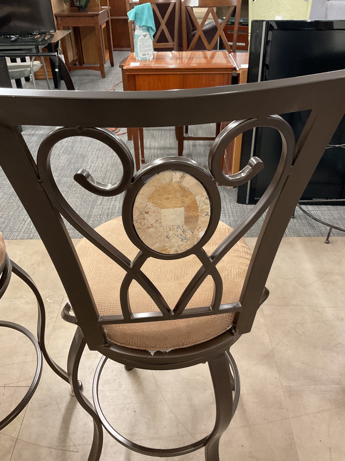 Curved Swivel Stools