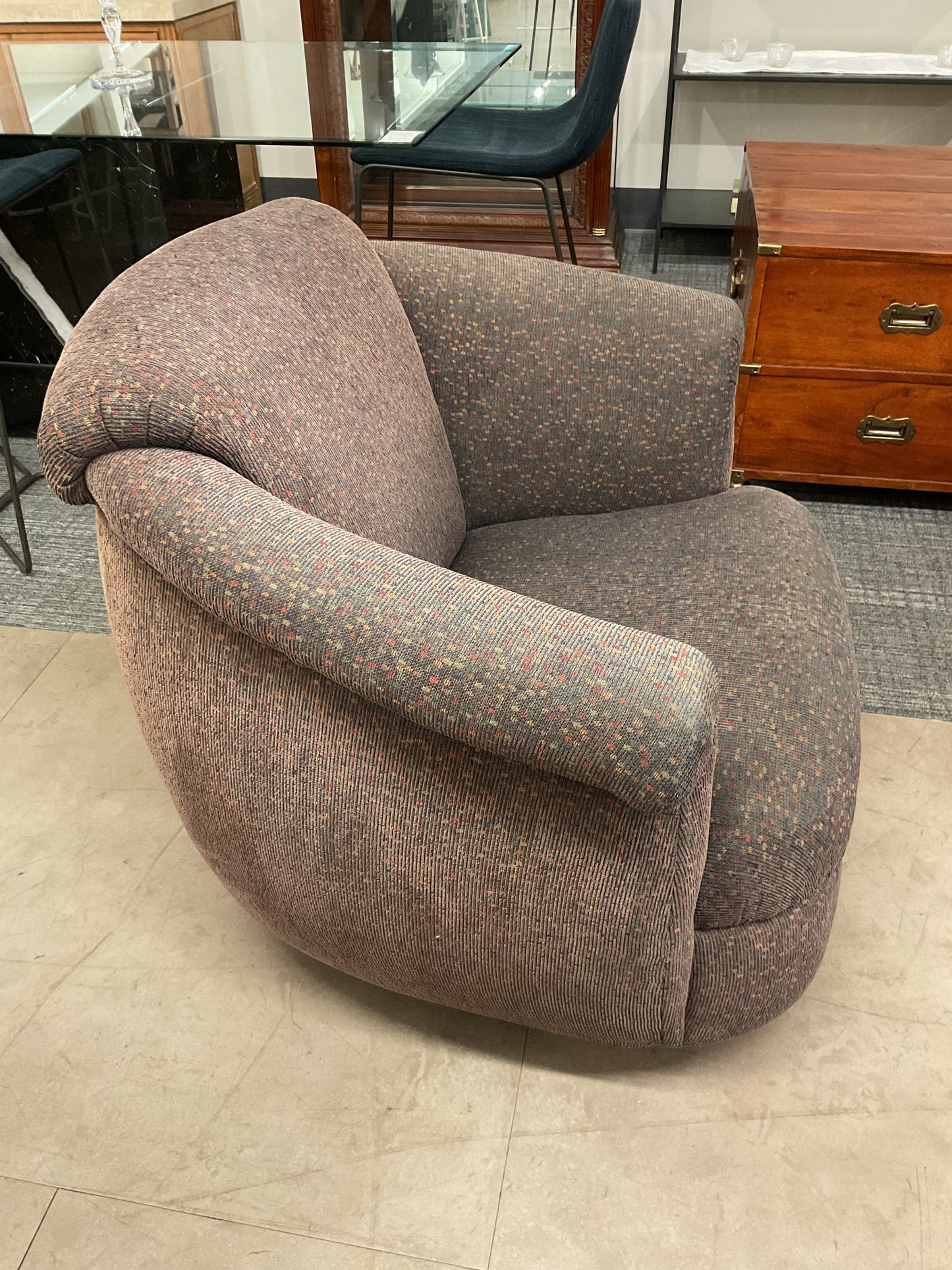 MCM Charcoal Swivel