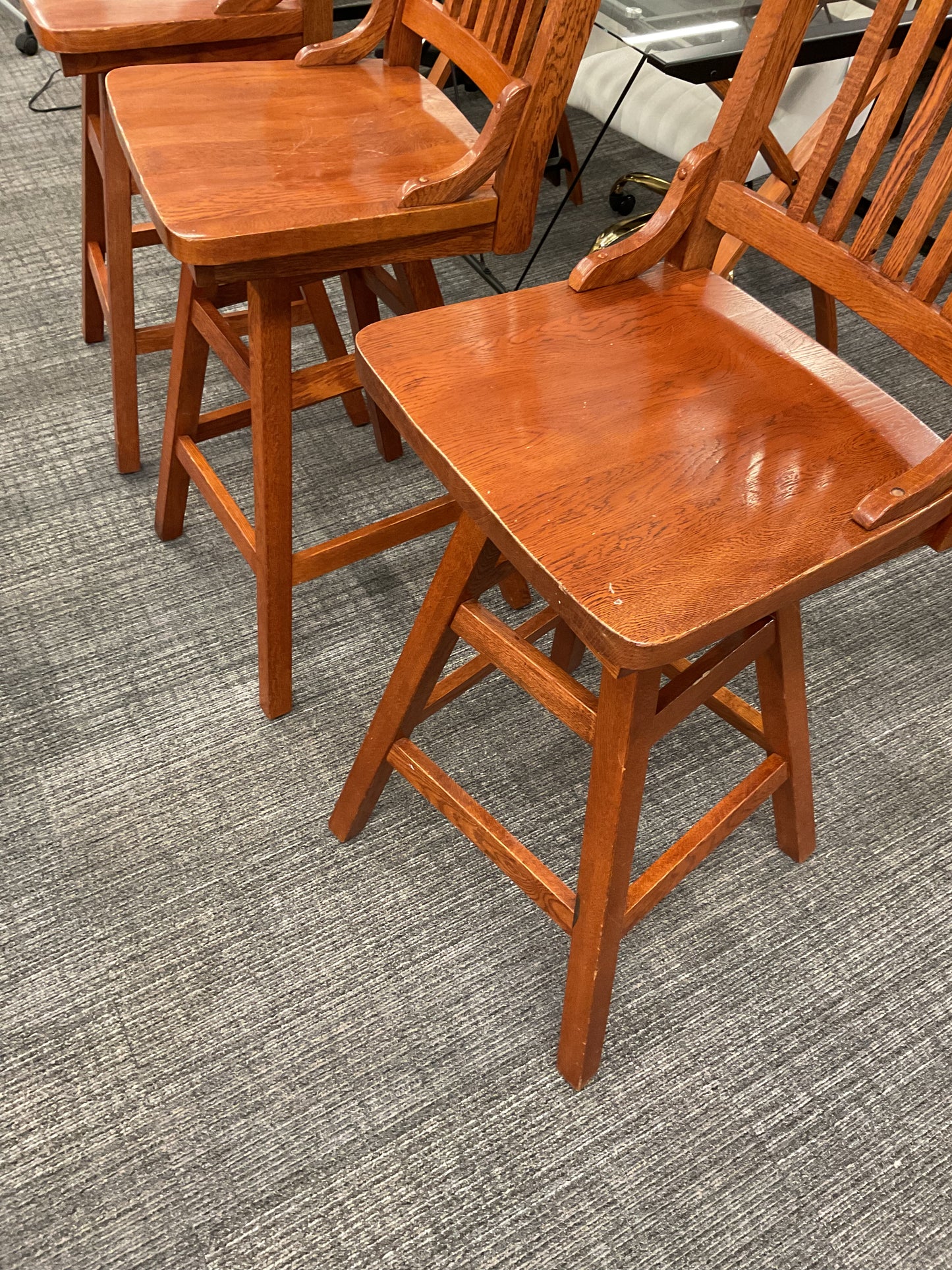 Wood Swivel Chair