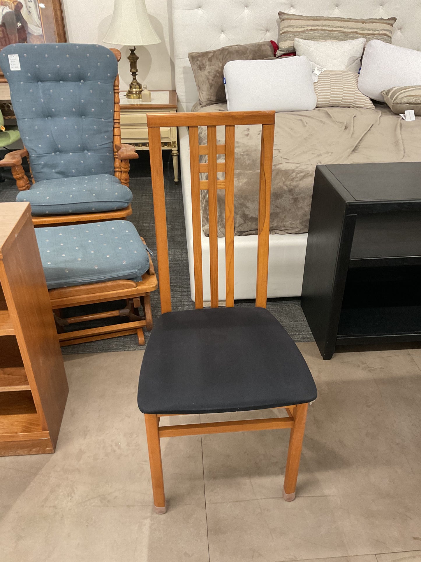 Solo Mission Chair
