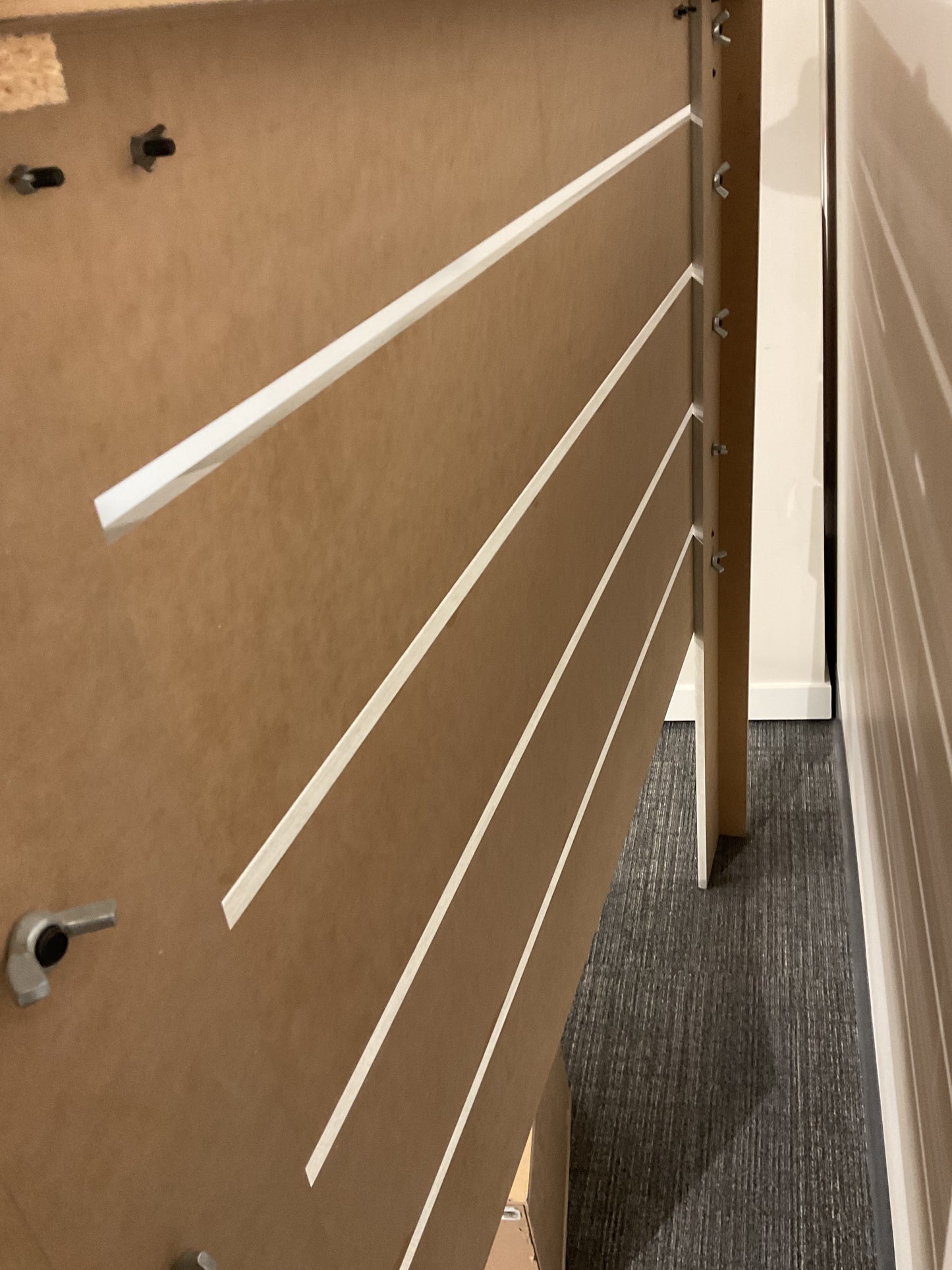 Cambeck Whitewash Queen Bedframe (B165)