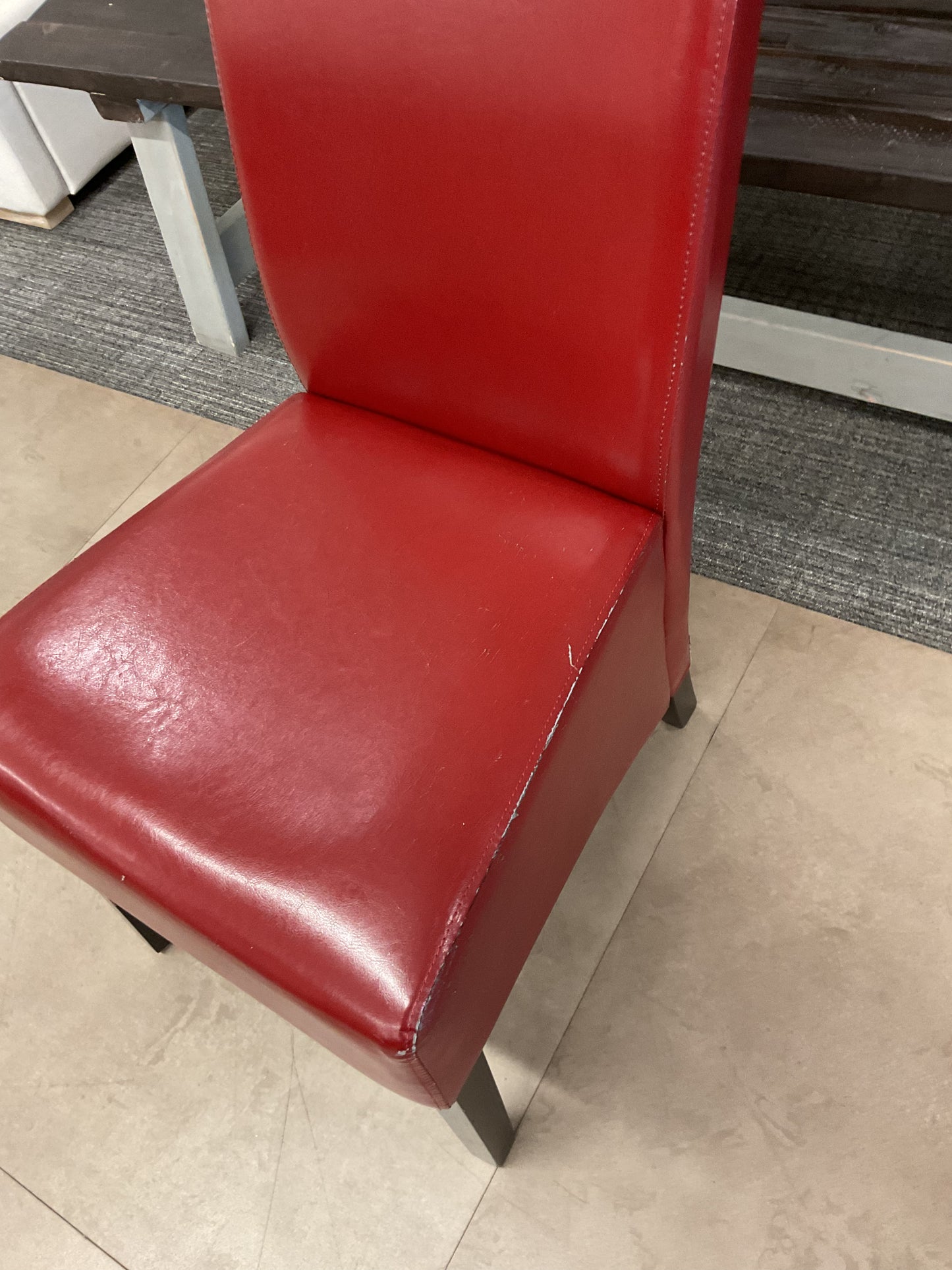 Red Lipstick Chair