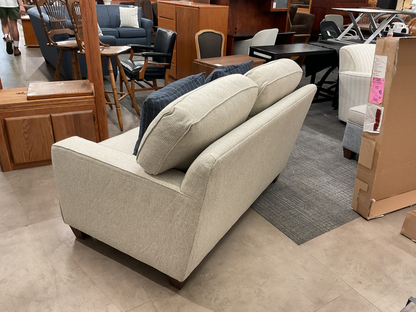 Smith Brothers Cream Loveseat