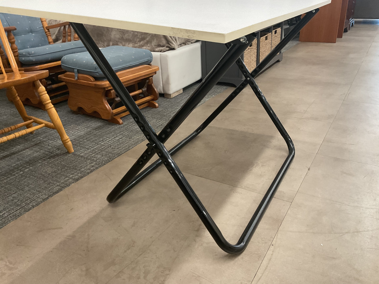 Collapsible Design Table