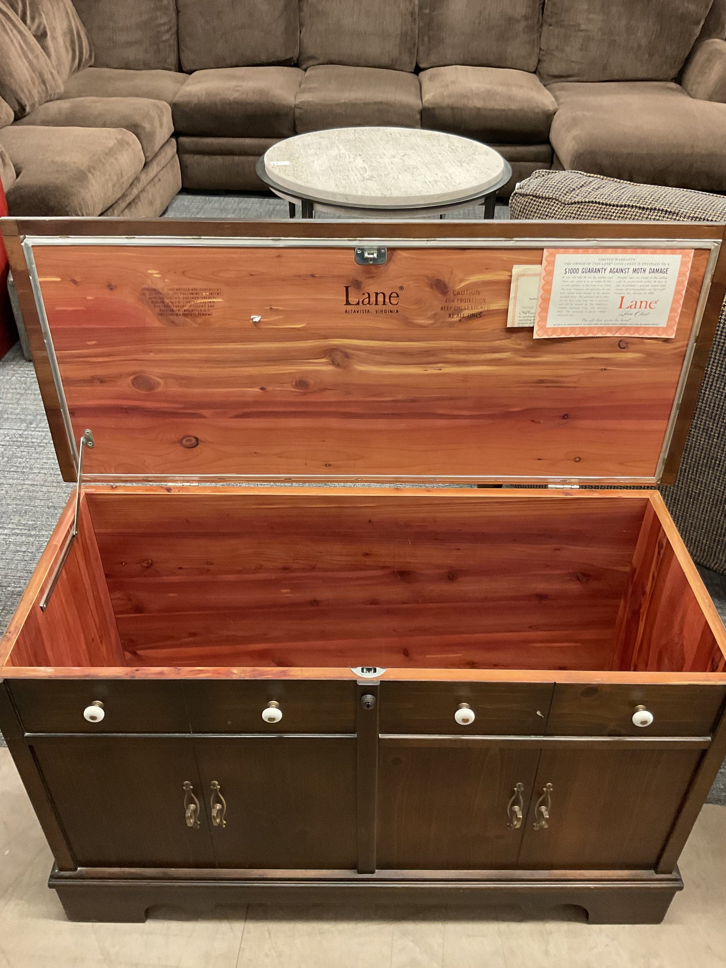 Lane Cedar Chest