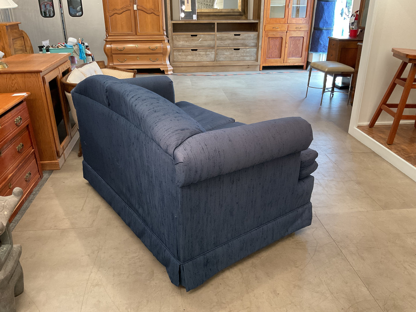 Hamilton Loveseat