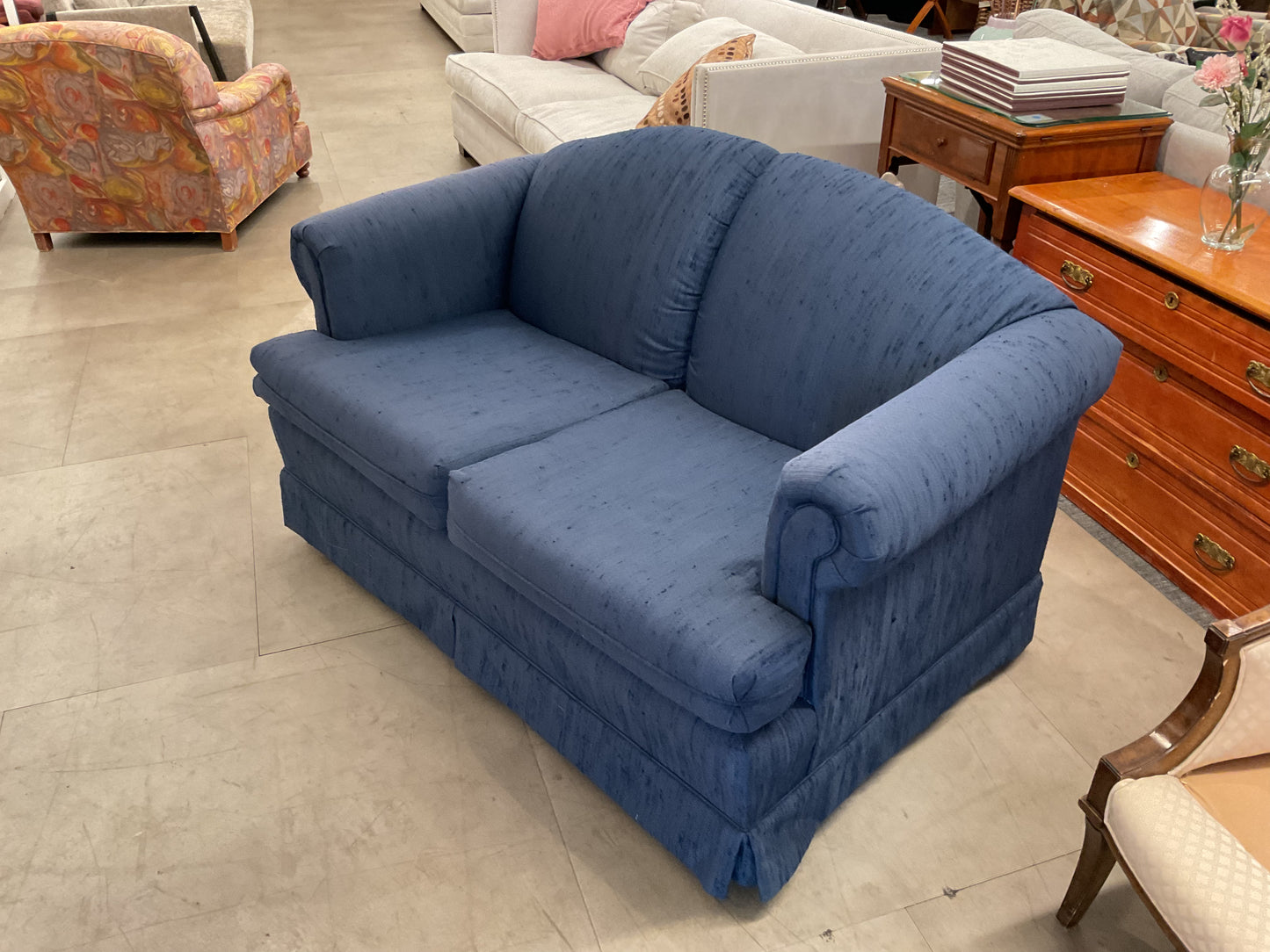 Hamilton Loveseat