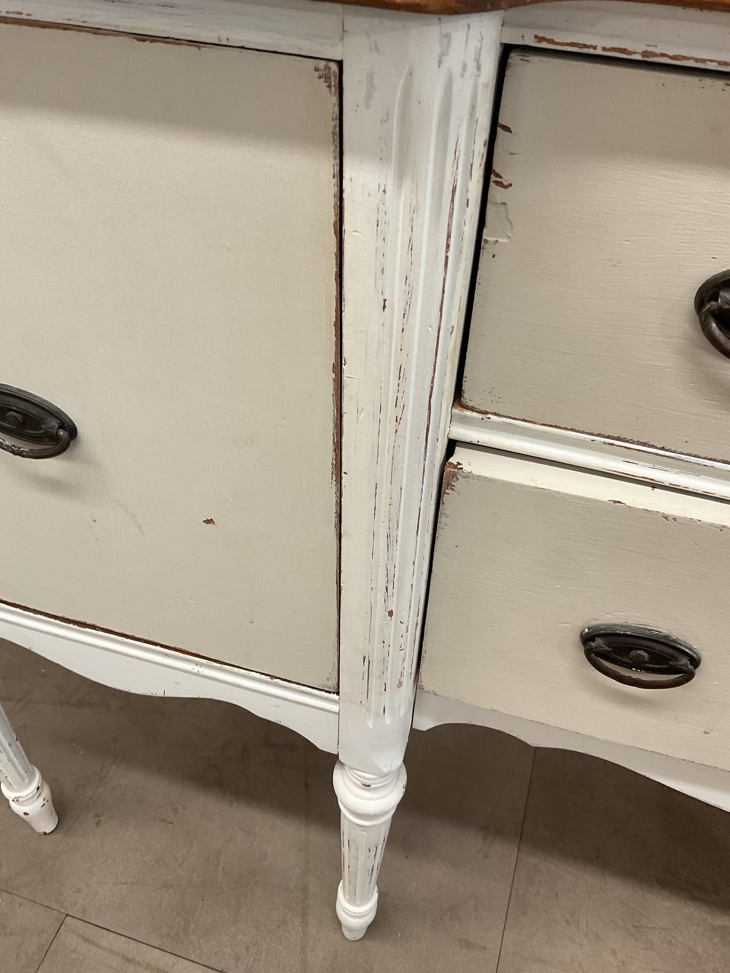 Princess White Side Board