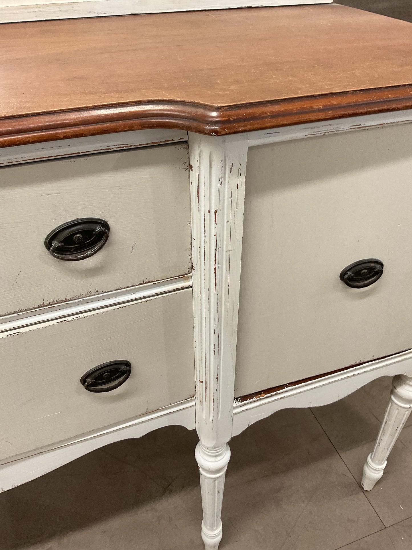 Princess White Side Board