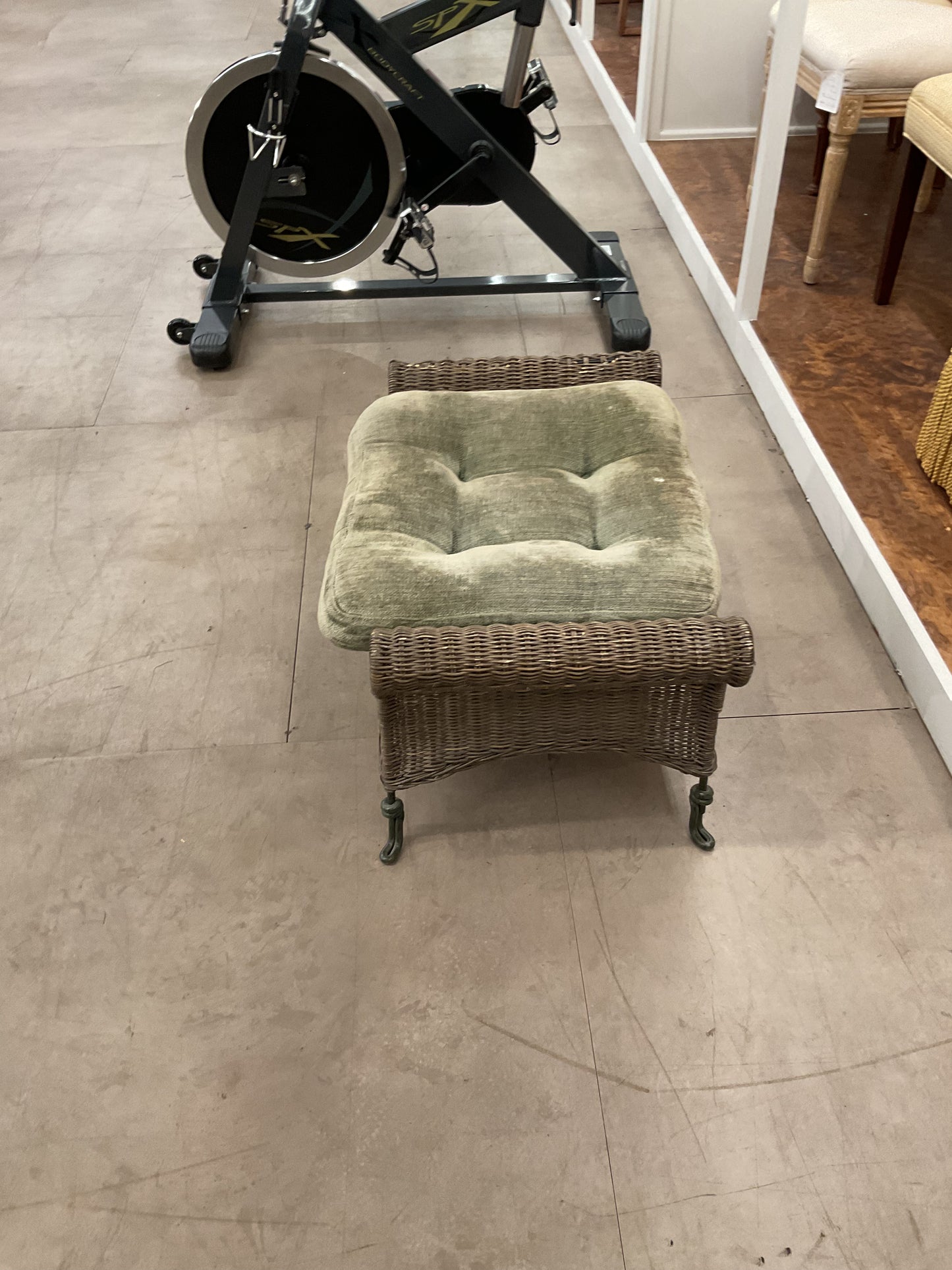Comfy Jade Stool