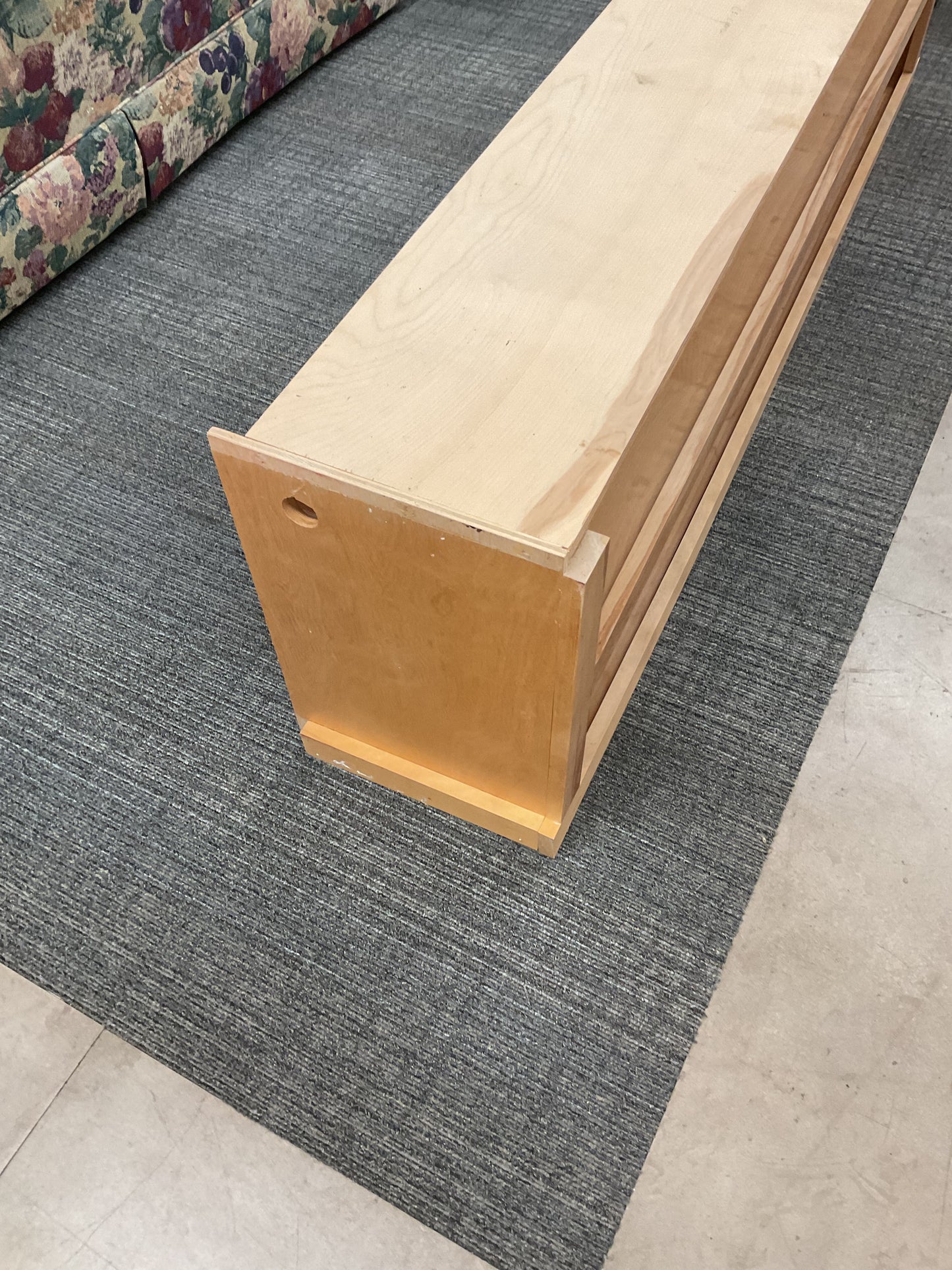Hanging Cabinet